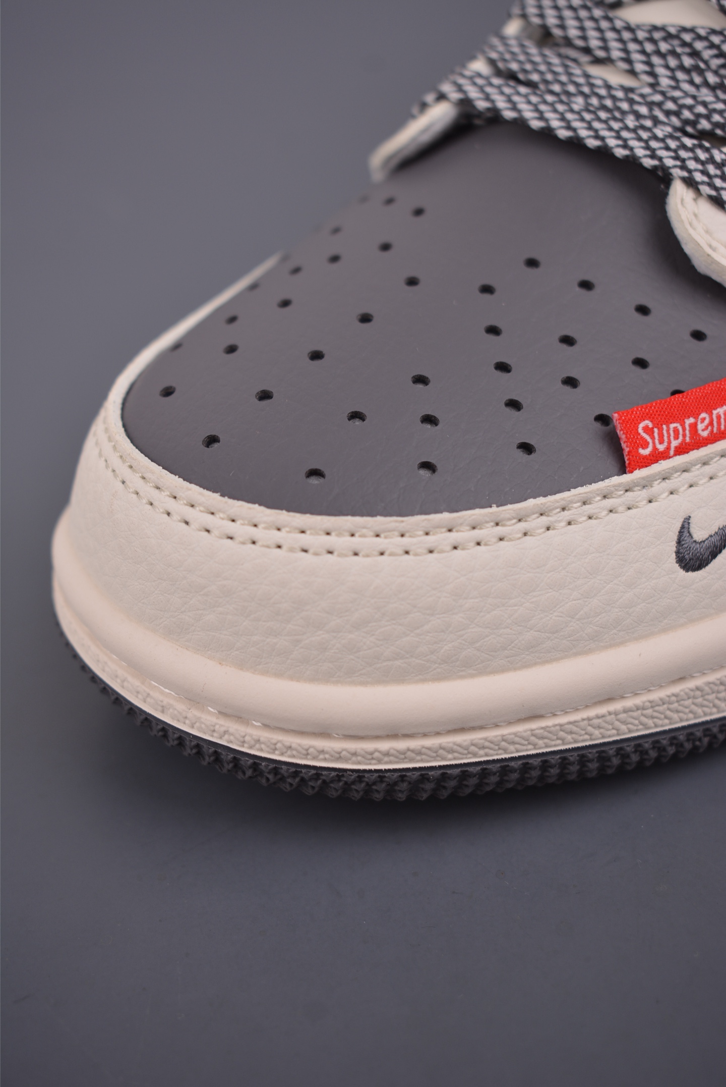 280 Fragment x Travis Scott x Supreme Air Jordan 1 Low 三方联名倒钩 QW5088-210-Chinese UA Cheap High Quatity Brand Clothes Bags handbags Sneakers wholesale wholesaler seller from China Factory suppliers Fashion Clothing Shoes best Quality Beautiful Price 280 Fragment x Travis Scott x Supreme Air Jordan 1 Low 三方联名倒钩 QW5088-210