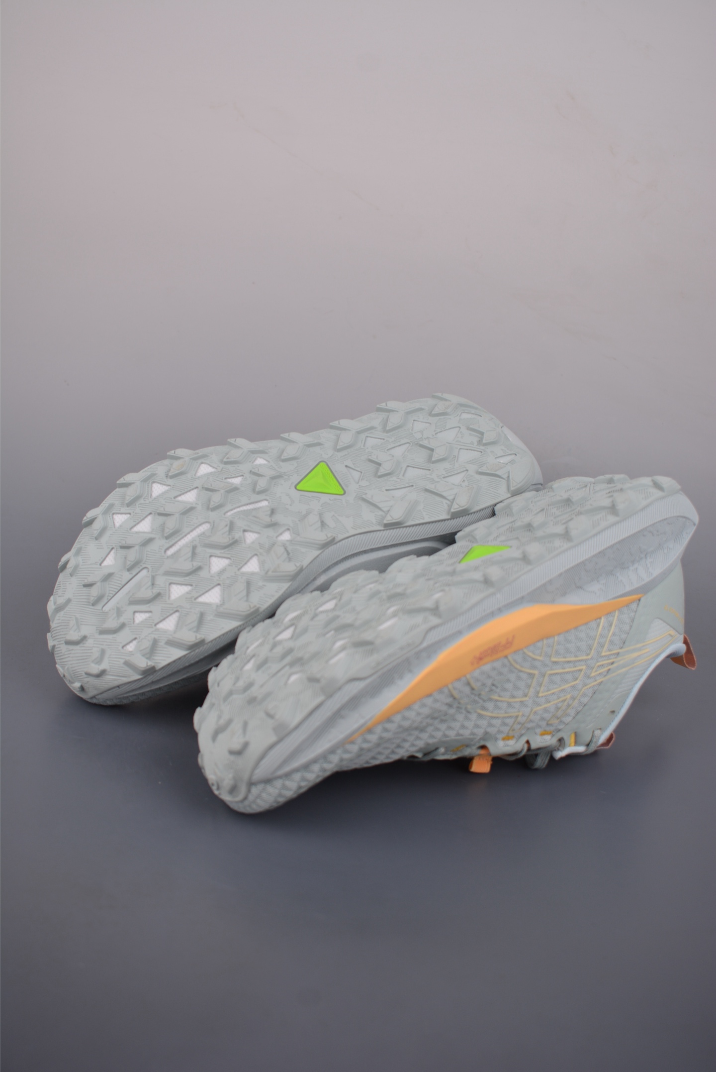 190 Asics Gel-Trabuco 13 复古亚瑟士 透气休闲鞋缓震男子耐磨跑步鞋 1012B788-301-Chinese UA Cheap High Quatity Brand Clothes Bags handbags Sneakers wholesale wholesaler seller from China Factory suppliers Fashion Clothing Shoes best Quality Beautiful Price 190 Asics Gel-Trabuco 13 复古亚瑟士 透气休闲鞋缓震男子耐磨跑步鞋 1012B788-301