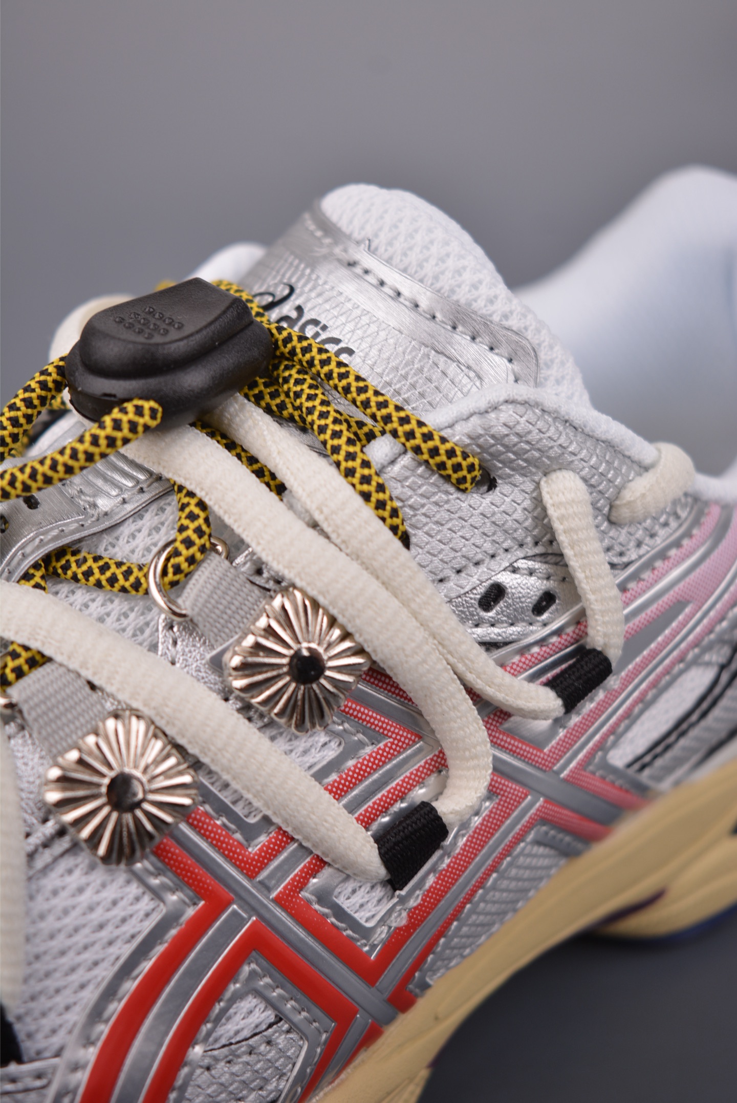190 Asics Gel-CUMULUS 16 亚瑟士运动休闲透气专业跑鞋 1203B115-100-Chinese UA Cheap High Quatity Brand Clothes Bags handbags Sneakers wholesale wholesaler seller from China Factory suppliers Fashion Clothing Shoes best Quality Beautiful Price 190 Asics Gel-CUMULUS 16 亚瑟士运动休闲透气专业跑鞋 1203B115-100