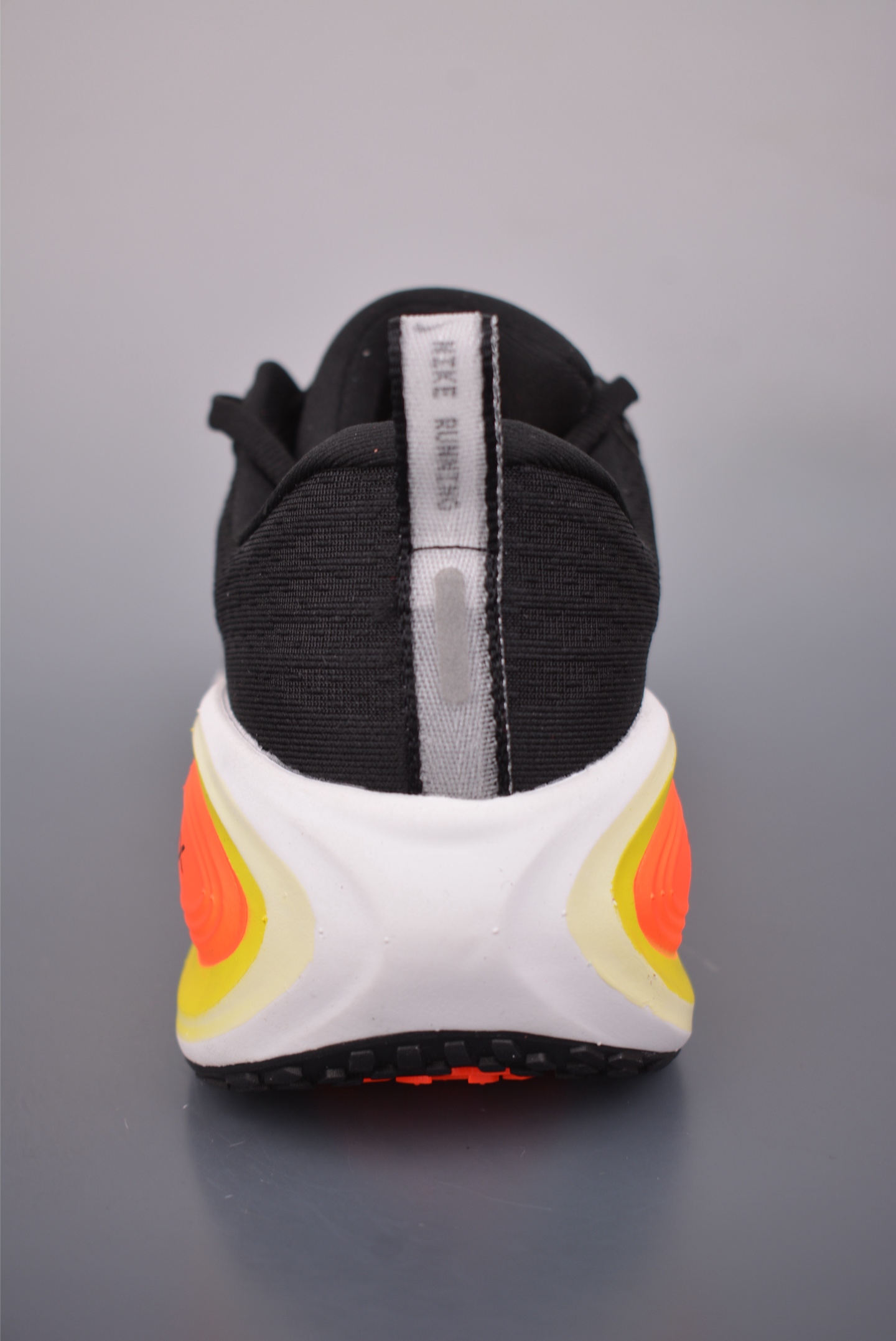 180 Nike Air Zoom Vomero Plus HV8150-009-Chinese UA Cheap High Quatity Brand Clothes Bags handbags Sneakers wholesale wholesaler seller from China Factory suppliers Fashion Clothing Shoes best Quality Beautiful Price 180 Nike Air Zoom Vomero Plus HV8150-009