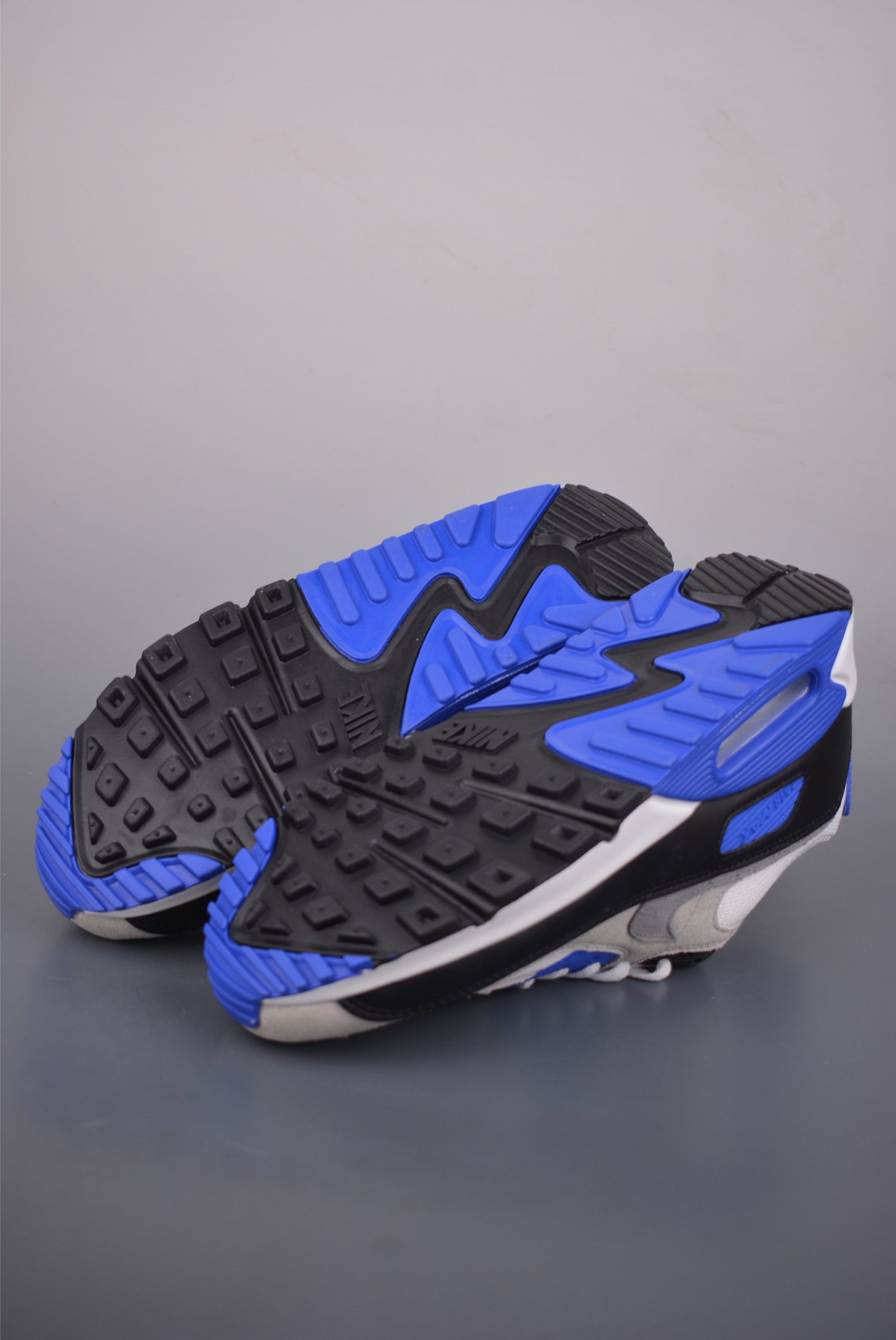 200 NIKE Air Max90 FUTURA 渠道原盒原标 DM0029-112-Chinese UA Cheap High Quatity Brand Clothes Bags handbags Sneakers wholesale wholesaler seller from China Factory suppliers Fashion Clothing Shoes best Quality Beautiful Price 200 NIKE Air Max90 FUTURA 渠道原盒原标 DM0029-112