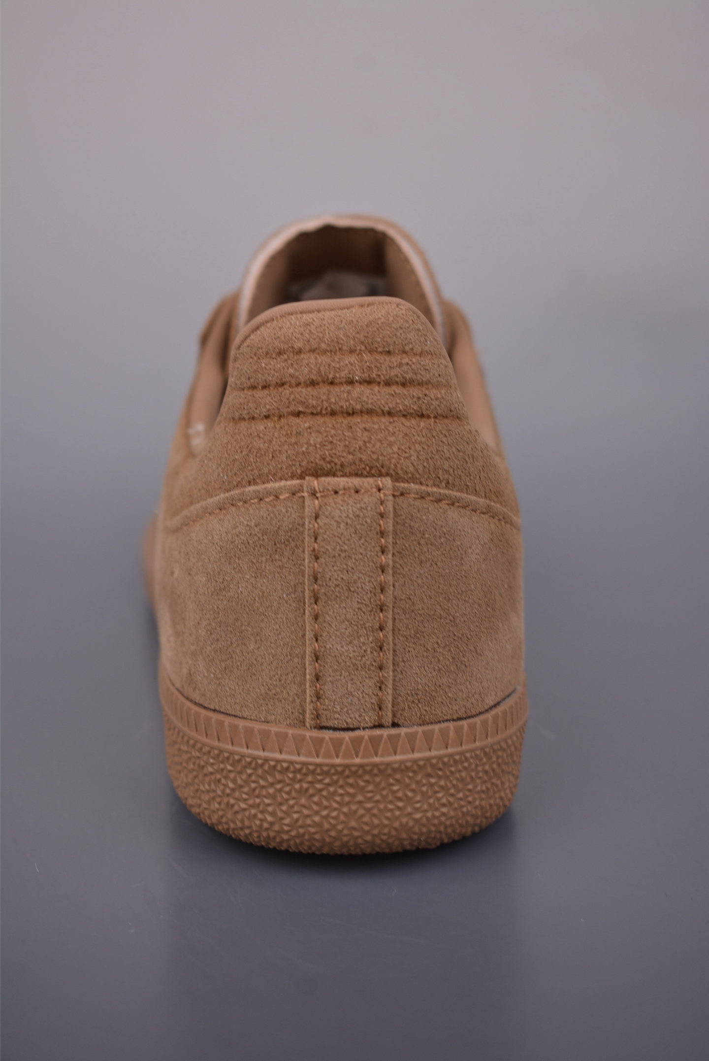 140 Adidas三叶草SAMBA 休闲板鞋 性价比天花板 JR0889-Chinese UA Cheap High Quatity Brand Clothes Bags handbags Sneakers wholesale wholesaler seller from China Factory suppliers Fashion Clothing Shoes best Quality Beautiful Price 140 Adidas三叶草SAMBA 休闲板鞋 性价比天花板 JR0889