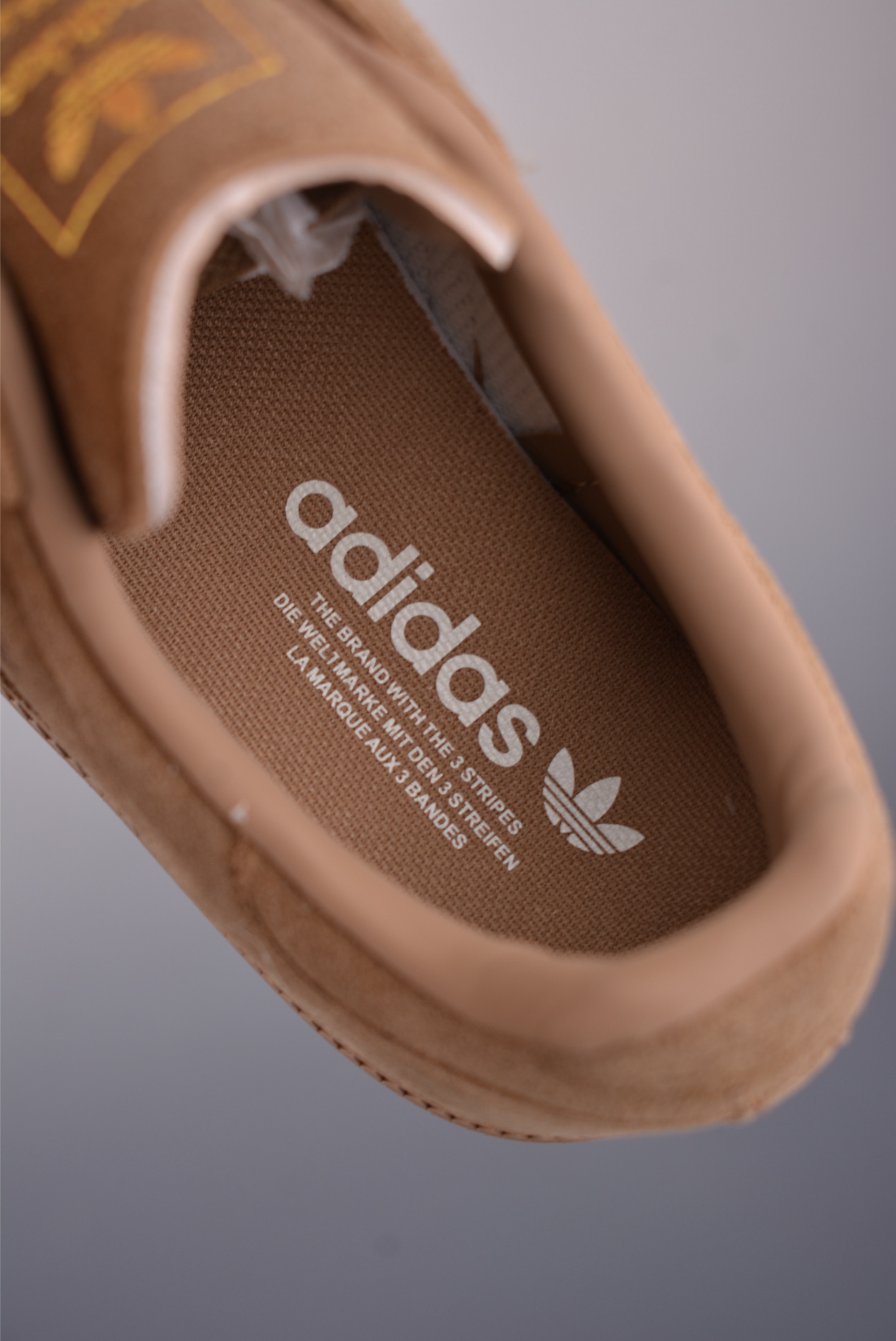 140 Adidas三叶草SAMBA 休闲板鞋 性价比天花板 JR0889-Chinese UA Cheap High Quatity Brand Clothes Bags handbags Sneakers wholesale wholesaler seller from China Factory suppliers Fashion Clothing Shoes best Quality Beautiful Price 140 Adidas三叶草SAMBA 休闲板鞋 性价比天花板 JR0889