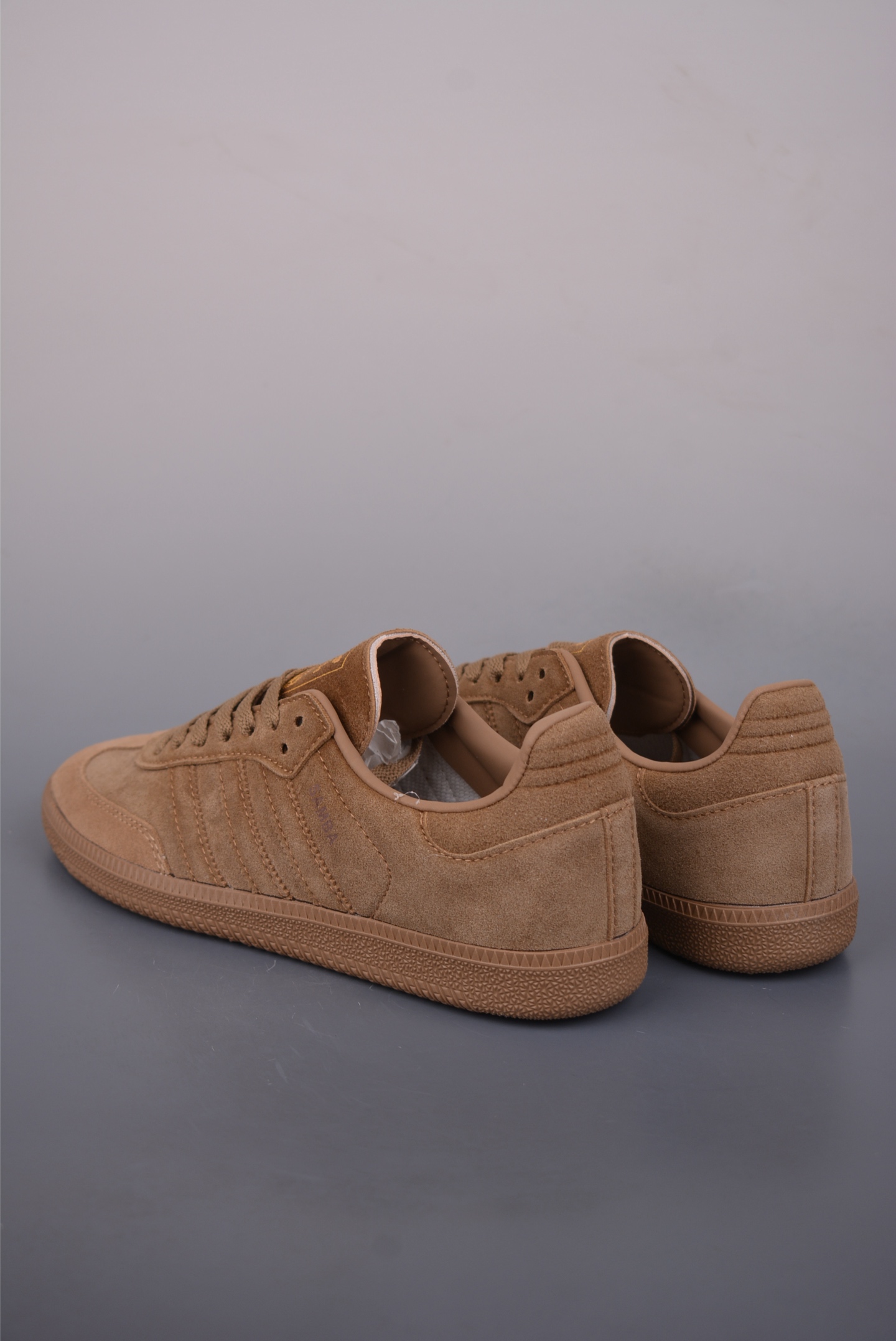 140 Adidas三叶草SAMBA 休闲板鞋 性价比天花板 JR0889-Chinese UA Cheap High Quatity Brand Clothes Bags handbags Sneakers wholesale wholesaler seller from China Factory suppliers Fashion Clothing Shoes best Quality Beautiful Price 140 Adidas三叶草SAMBA 休闲板鞋 性价比天花板 JR0889