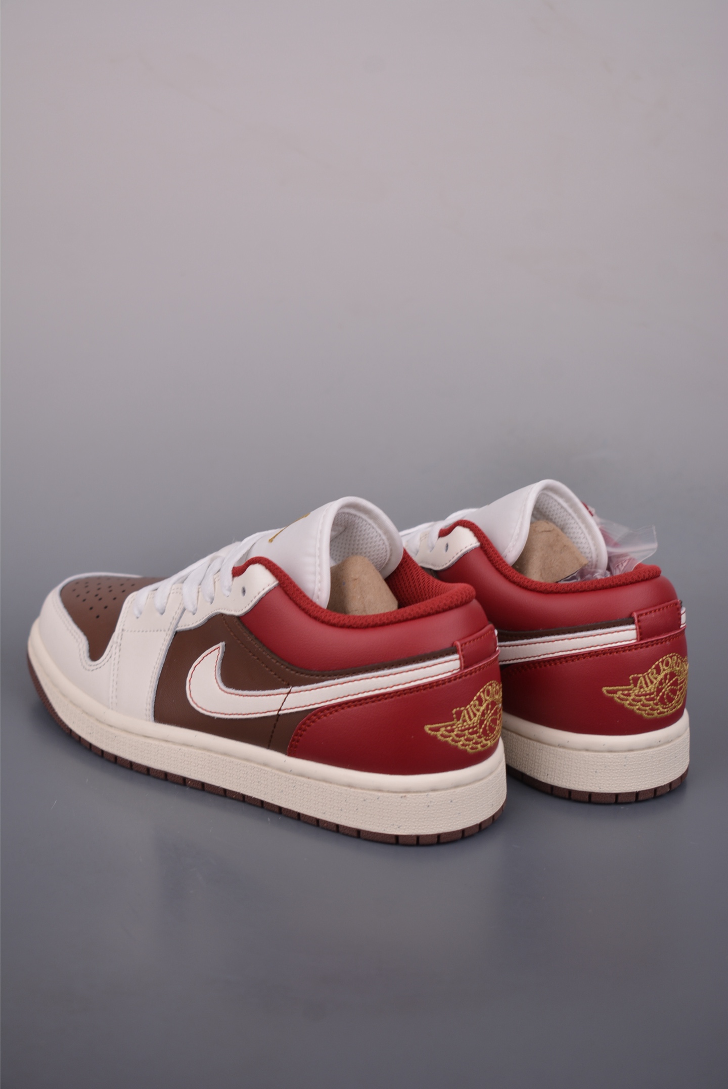 200 Air Jordan 1 Low CN新年白棕红 AJ1乔1低帮休闲板鞋 IR7600-211