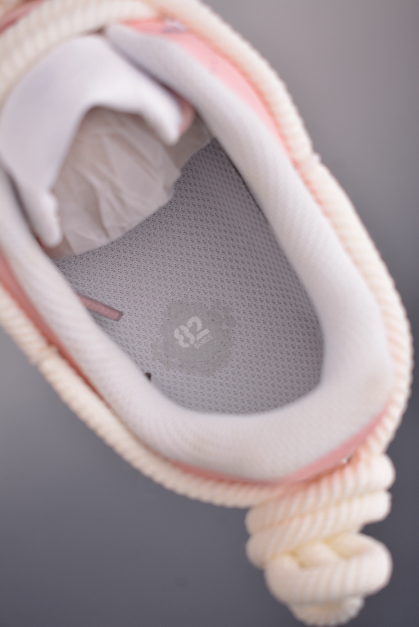 260 Nike Air Force 1 Low 粉甜凯蒂 解构绑带 YY2024-762-Chinese UA Cheap High Quatity Brand Clothes Bags handbags Sneakers wholesale wholesaler seller from China Factory suppliers Fashion Clothing Shoes best Quality Beautiful Price 260 Nike Air Force 1 Low 粉甜凯蒂 解构绑带 YY2024-762