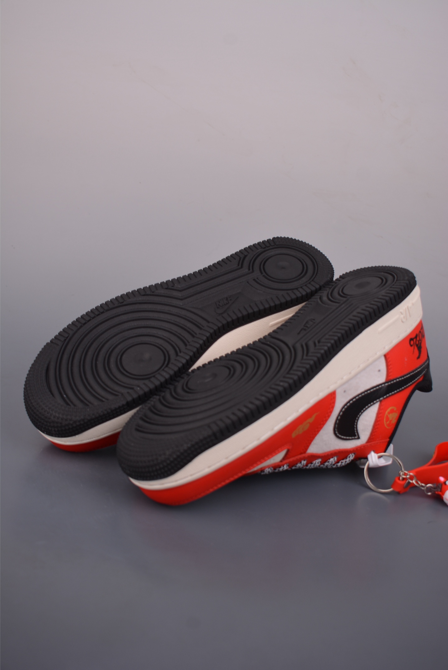 260 Nike Air Force 1 Low 马年限定 MZ9588-818-Chinese UA Cheap High Quatity Brand Clothes Bags handbags Sneakers wholesale wholesaler seller from China Factory suppliers Fashion Clothing Shoes best Quality Beautiful Price 260 Nike Air Force 1 Low 马年限定 MZ9588-818