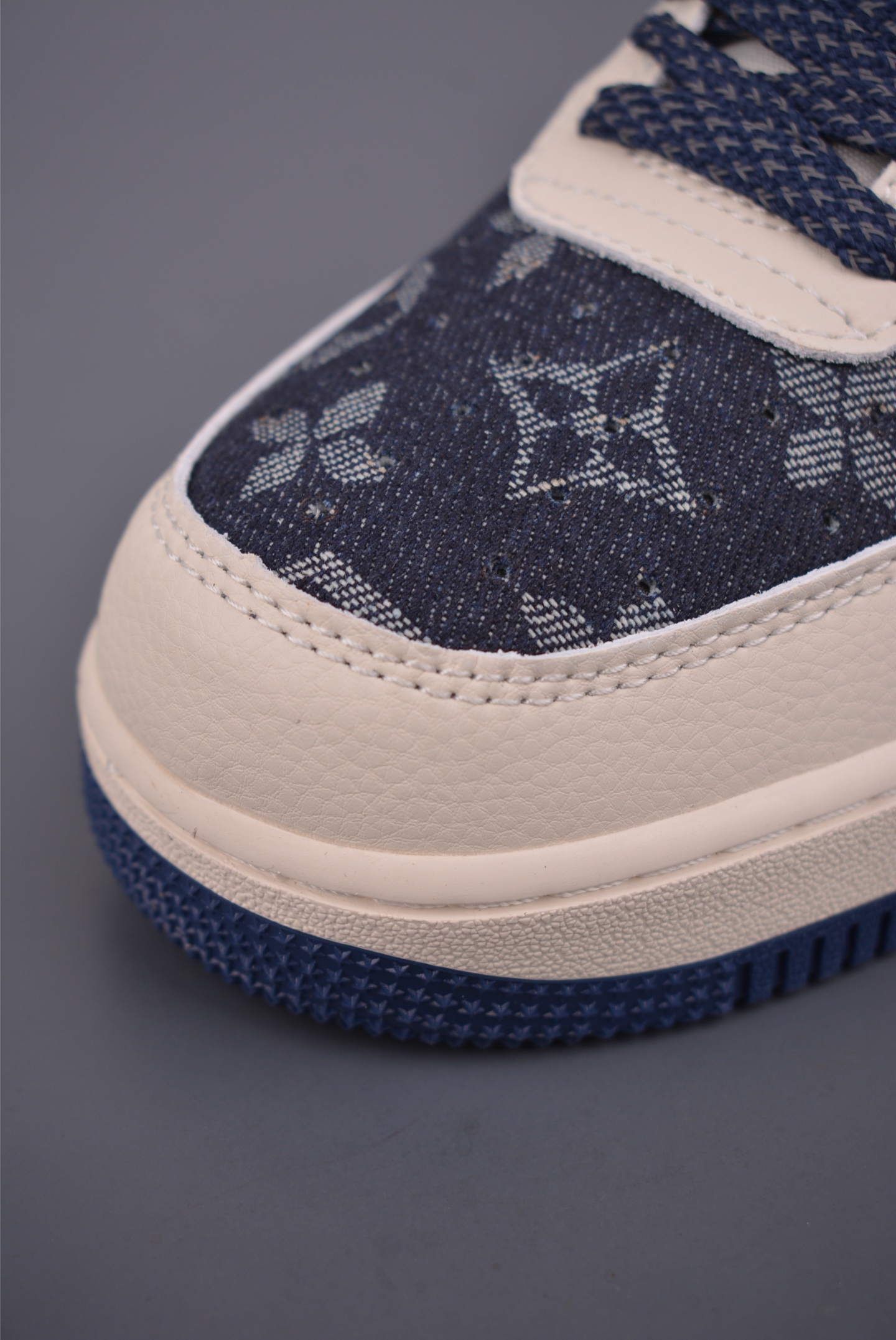 260 Nike Air Force 1 Low LV联名 SM6668-117-Chinese UA Cheap High Quatity Brand Clothes Bags handbags Sneakers wholesale wholesaler seller from China Factory suppliers Fashion Clothing Shoes best Quality Beautiful Price 260 Nike Air Force 1 Low LV联名 SM6668-117