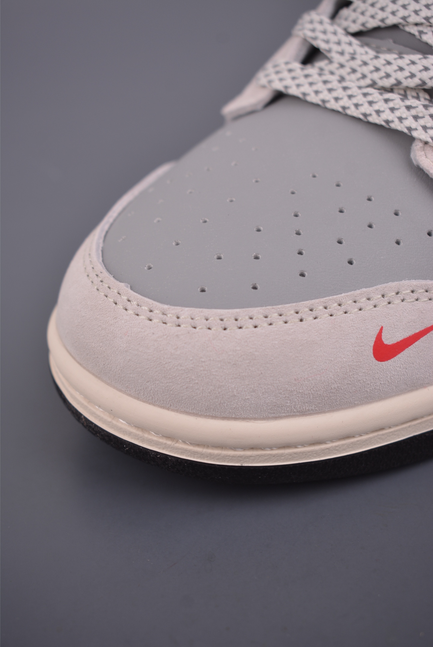 280 Nike SB Dunk Low 马年限定联名 JP2026-111