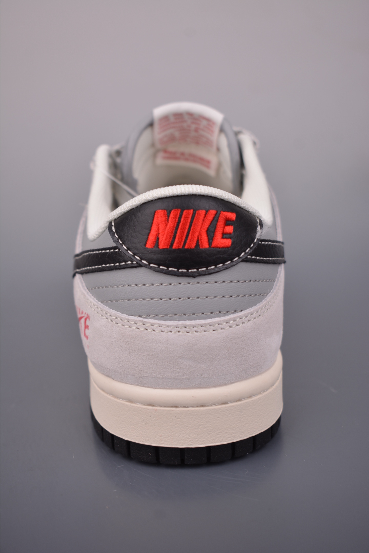 280 Nike SB Dunk Low 马年限定联名 JP2026-111