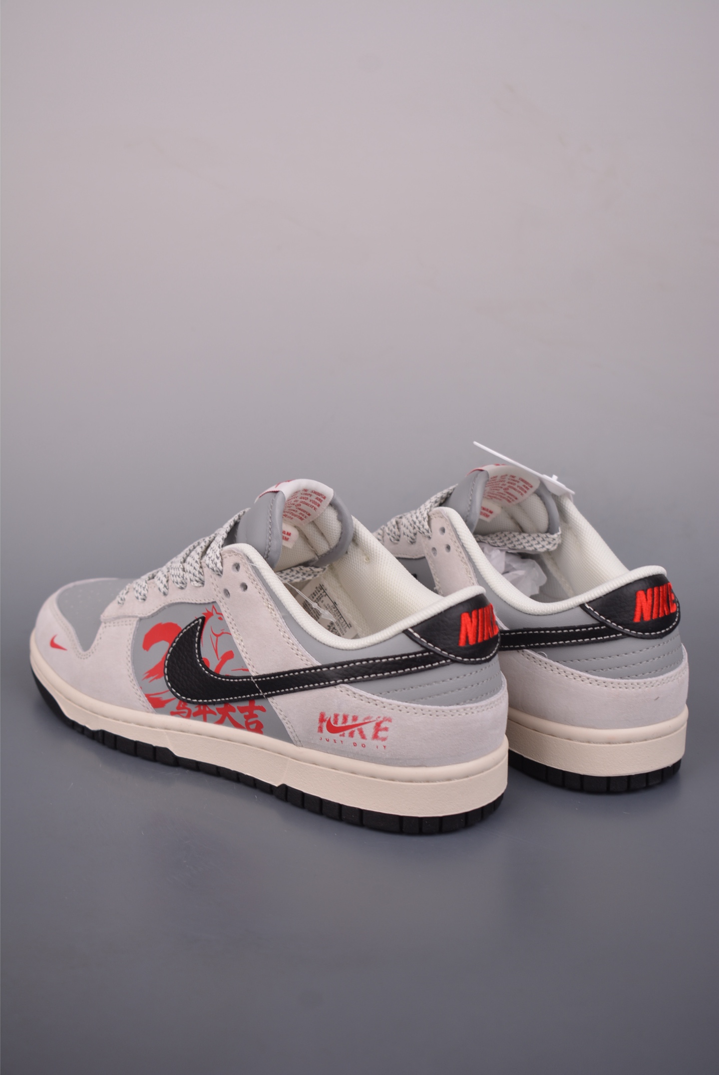 280 Nike SB Dunk Low 马年限定联名 JP2026-111