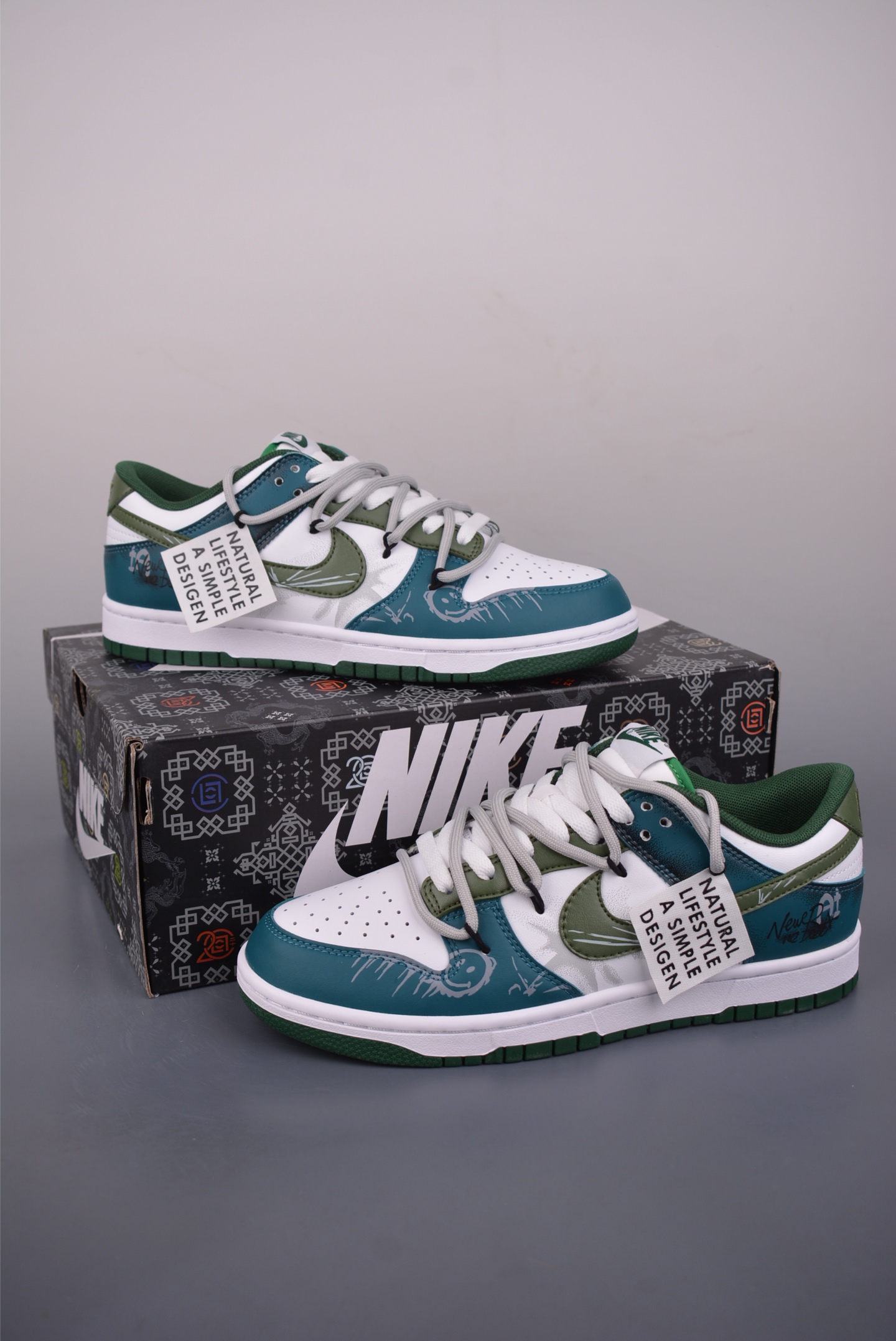 220 Nike SB Dunk Low 陈冠希 解构绑带 DD1391-101-Chinese UA Cheap High Quatity Brand Clothes Bags handbags Sneakers wholesale wholesaler seller from China Factory suppliers Fashion Clothing Shoes best Quality Beautiful Price 220 Nike SB Dunk Low 陈冠希 解构绑带 DD1391-101