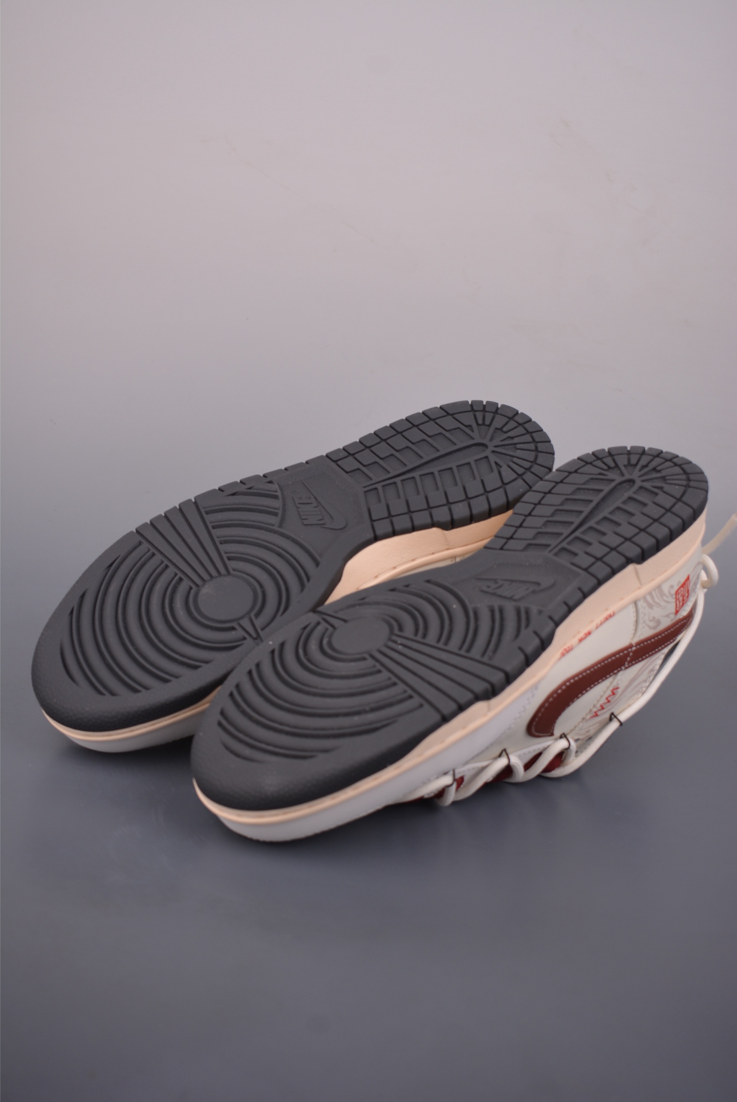 280 Nike SB Dunk Low 新年CN 解构绑带 IM6670-202-Chinese UA Cheap High Quatity Brand Clothes Bags handbags Sneakers wholesale wholesaler seller from China Factory suppliers Fashion Clothing Shoes best Quality Beautiful Price 280 Nike SB Dunk Low 新年CN 解构绑带 IM6670-202