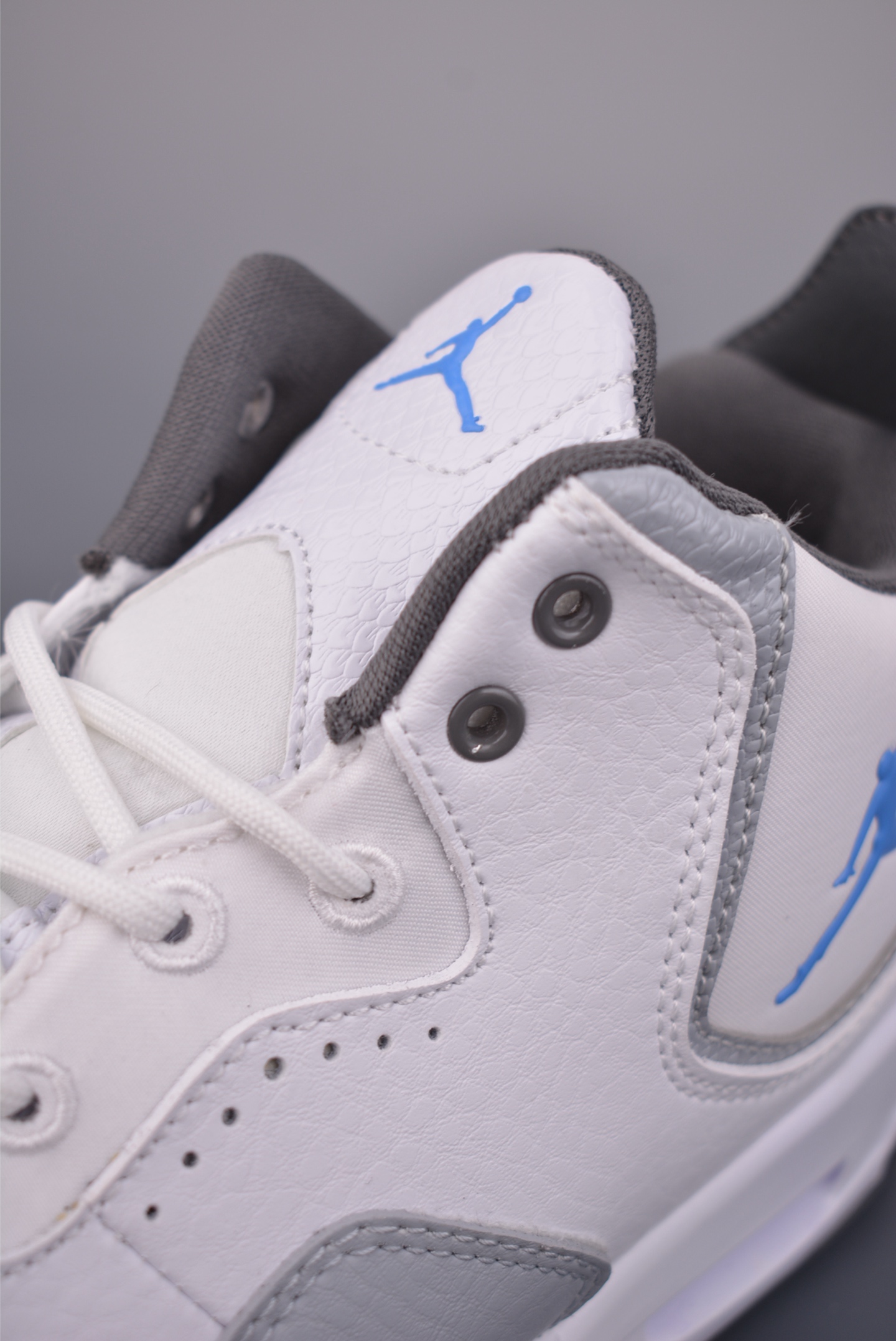 200 『C4』中端性价比之王 Air Jordan Courtside 23 ”AJ23 #原装级别重装出货 IF0848-141-Chinese UA Cheap High Quatity Brand Clothes Bags handbags Sneakers wholesale wholesaler seller from China Factory suppliers Fashion Clothing Shoes best Quality Beautiful Price 200 『C4』中端性价比之王 Air Jordan Courtside 23 ”AJ23 #原装级别重装出货 IF0848-141