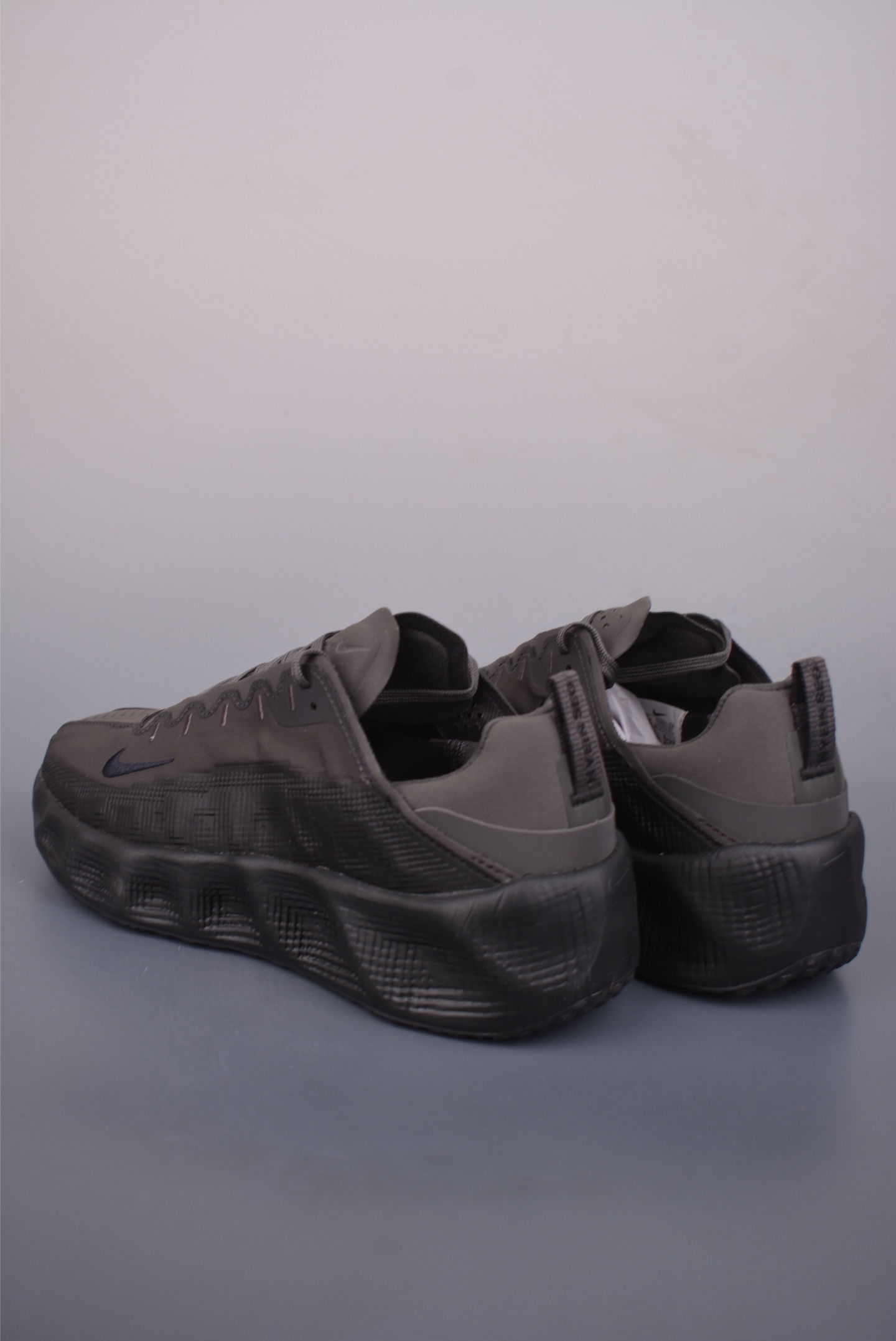 170 NIKE Ava Rover Hs 低帮复古运动鞋 HQ2864-300-Chinese UA Cheap High Quatity Brand Clothes Bags handbags Sneakers wholesale wholesaler seller from China Factory suppliers Fashion Clothing Shoes best Quality Beautiful Price 170 NIKE Ava Rover Hs 低帮复古运动鞋 HQ2864-300