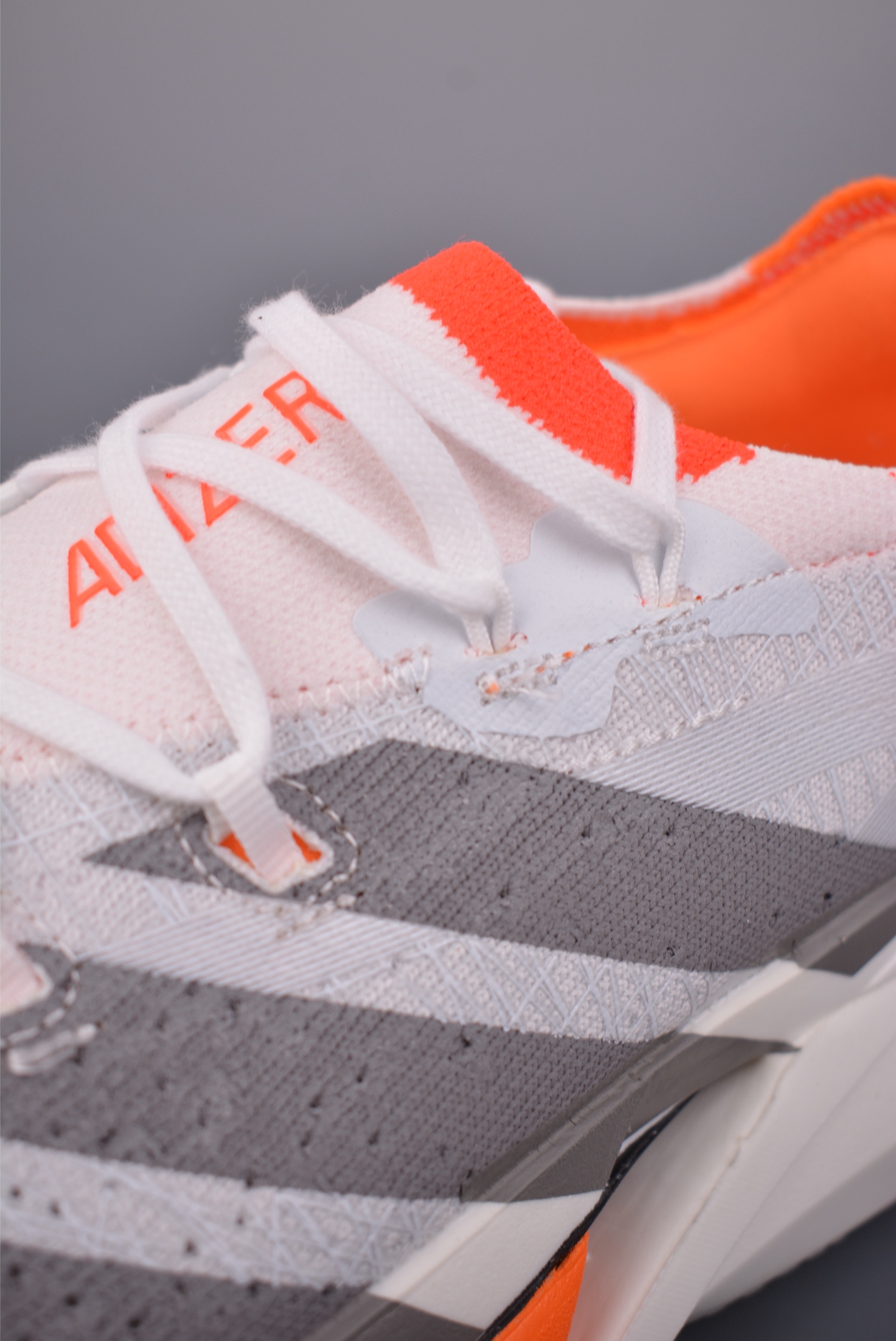 210 Adidas Adizero Prime X 3.0 Strung 真碳板 阿迪防滑耐磨舒适跑步鞋 JP9192-Chinese UA Cheap High Quatity Brand Clothes Bags handbags Sneakers wholesale wholesaler seller from China Factory suppliers Fashion Clothing Shoes best Quality Beautiful Price 210 Adidas Adizero Prime X 3.0 Strung 真碳板 阿迪防滑耐磨舒适跑步鞋 JP9192