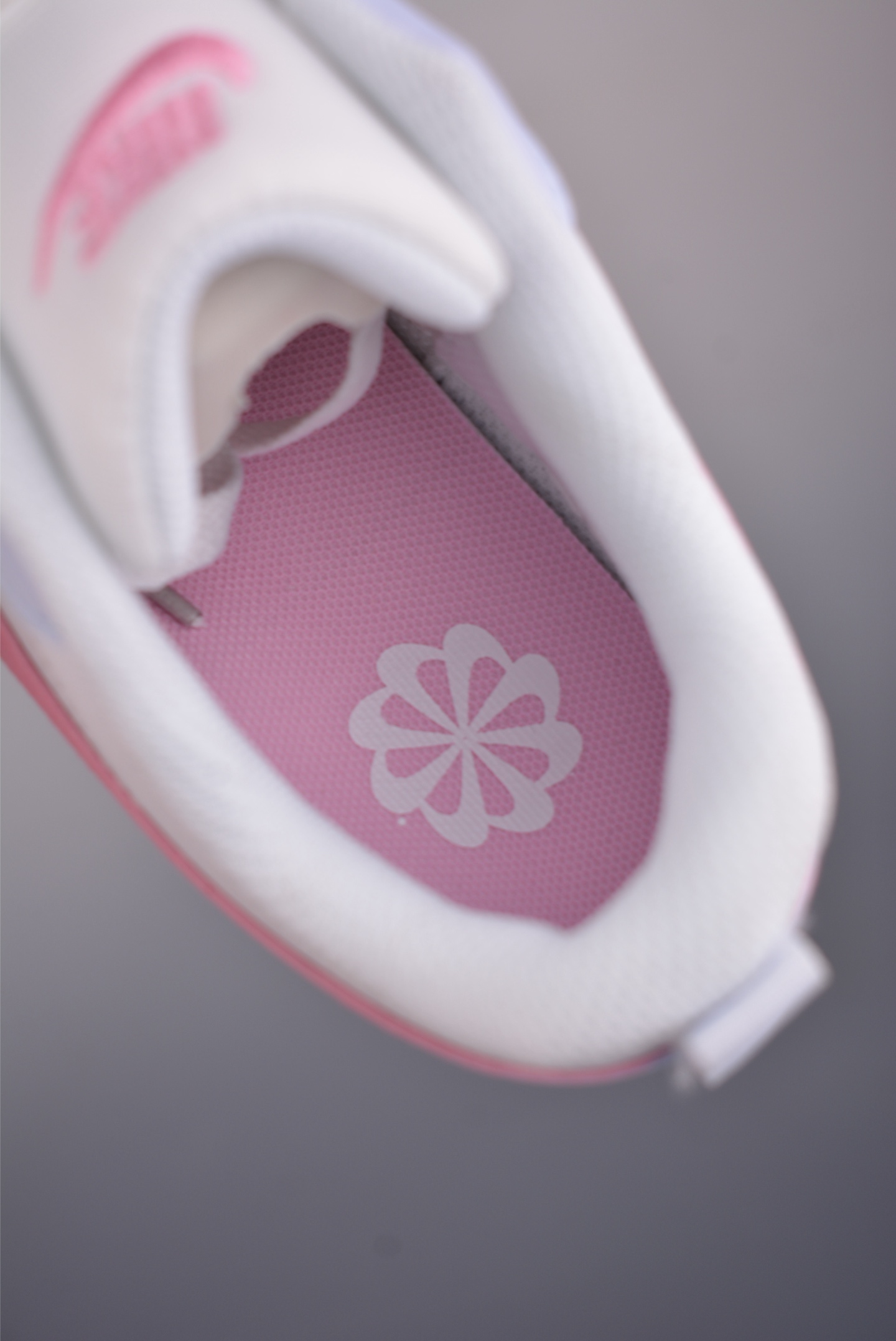 120 NIKE Court Borough Low 休闲运动板鞋 版本 低帮百搭透气休闲运动板鞋 IQ2725-101-Chinese UA Cheap High Quatity Brand Clothes Bags handbags Sneakers wholesale wholesaler seller from China Factory suppliers Fashion Clothing Shoes best Quality Beautiful Price 120 NIKE Court Borough Low 休闲运动板鞋 版本 低帮百搭透气休闲运动板鞋 IQ2725-101
