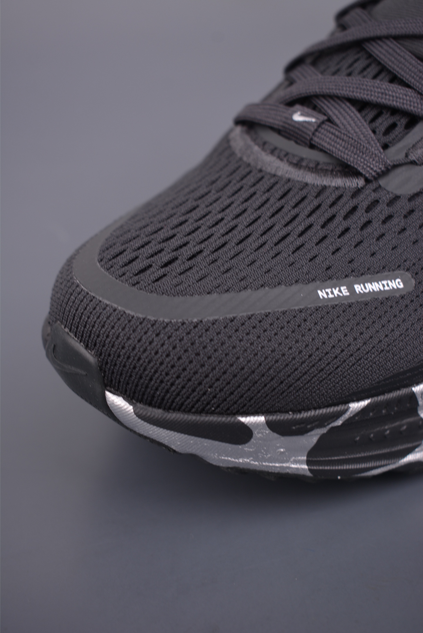 180 Nike Air Zoom Vomero Plus IM6010-060-Chinese UA Cheap High Quatity Brand Clothes Bags handbags Sneakers wholesale wholesaler seller from China Factory suppliers Fashion Clothing Shoes best Quality Beautiful Price 180 Nike Air Zoom Vomero Plus IM6010-060