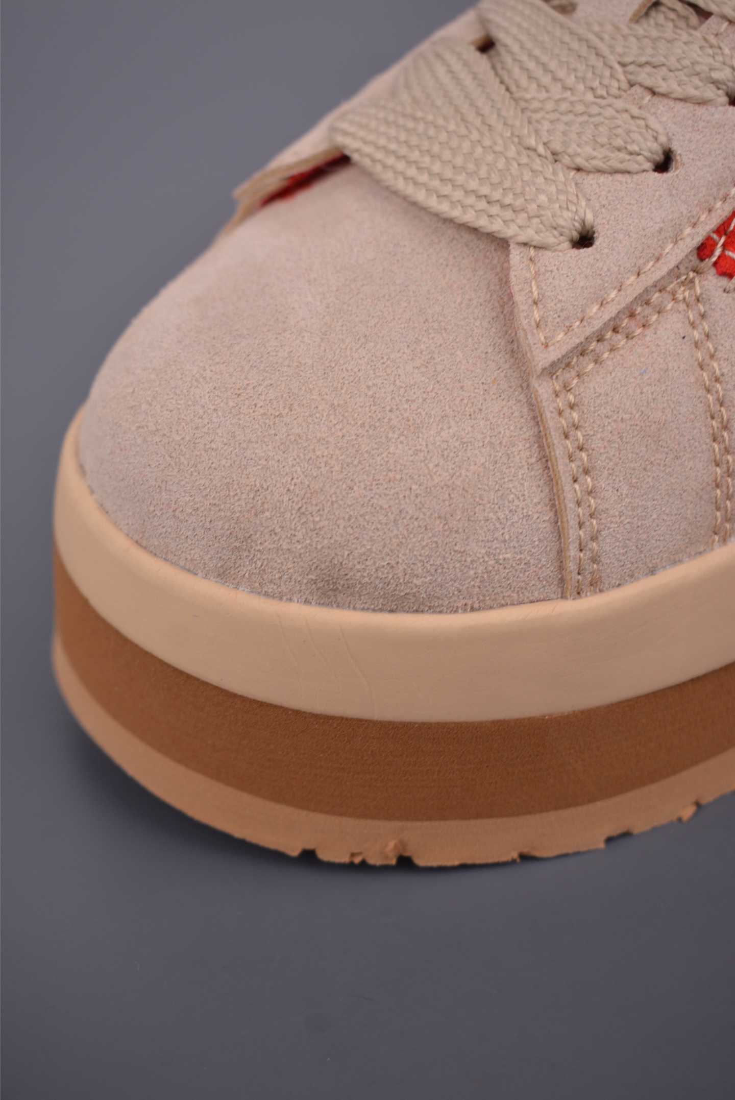 180 Adidas CAMPUS 00s WTR LO 百搭单品阿迪加绒半拖学院系列 面包风经典复古低帮百搭休闲运动板鞋 IH1812-Chinese UA Cheap High Quatity Brand Clothes Bags handbags Sneakers wholesale wholesaler seller from China Factory suppliers Fashion Clothing Shoes best Quality Beautiful Price 180 Adidas CAMPUS 00s WTR LO 百搭单品阿迪加绒半拖学院系列 面包风经典复古低帮百搭休闲运动板鞋 IH1812