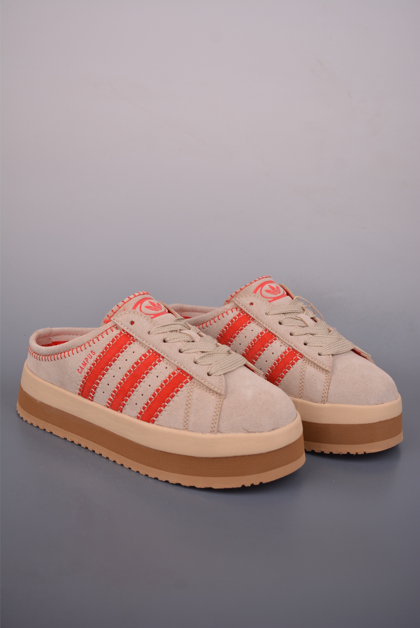 180 Adidas CAMPUS 00s WTR LO 百搭单品阿迪加绒半拖学院系列 面包风经典复古低帮百搭休闲运动板鞋 IH1812-Chinese UA Cheap High Quatity Brand Clothes Bags handbags Sneakers wholesale wholesaler seller from China Factory suppliers Fashion Clothing Shoes best Quality Beautiful Price 180 Adidas CAMPUS 00s WTR LO 百搭单品阿迪加绒半拖学院系列 面包风经典复古低帮百搭休闲运动板鞋 IH1812