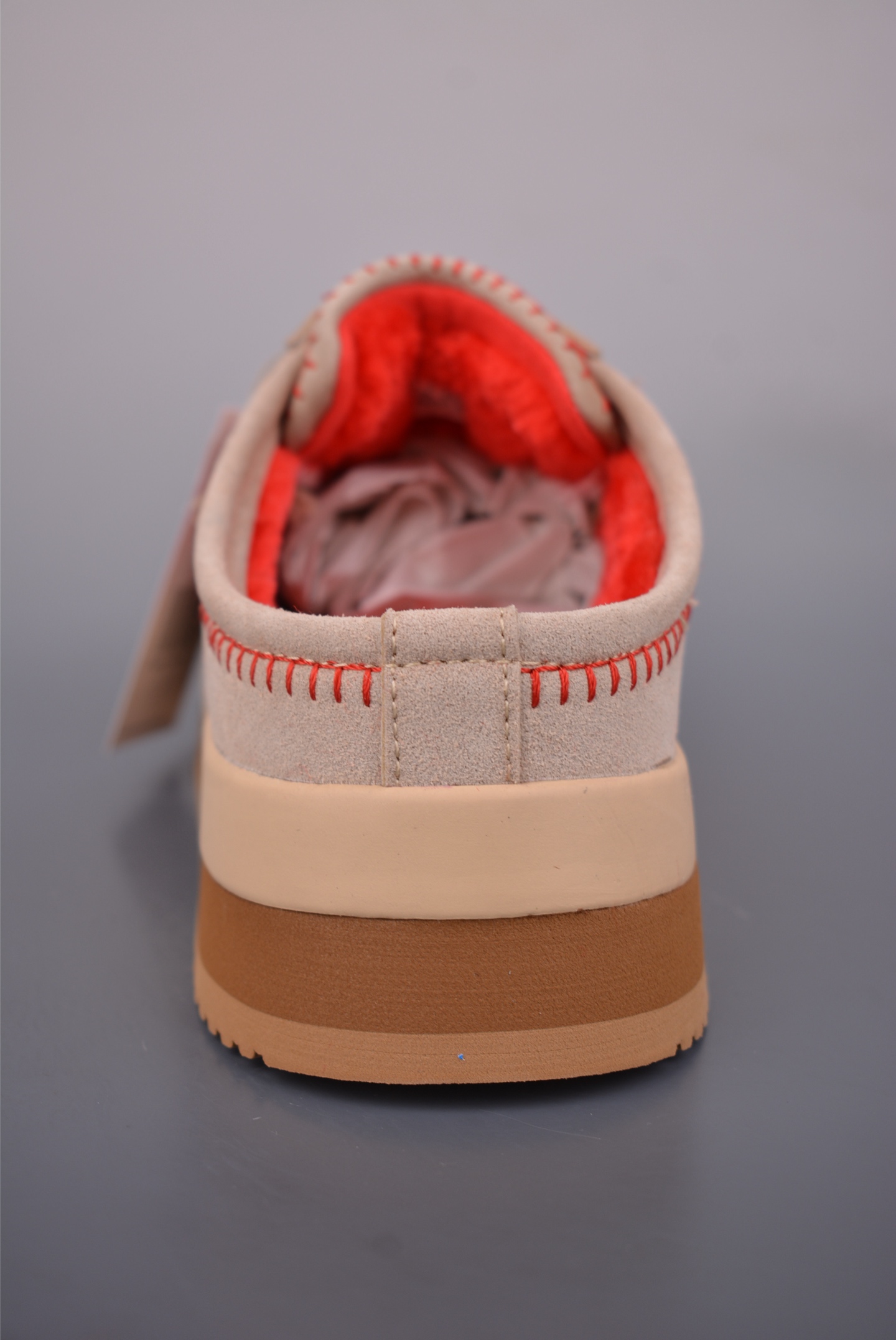 180 Adidas CAMPUS 00s WTR LO 百搭单品阿迪加绒半拖学院系列 面包风经典复古低帮百搭休闲运动板鞋 IH1812-Chinese UA Cheap High Quatity Brand Clothes Bags handbags Sneakers wholesale wholesaler seller from China Factory suppliers Fashion Clothing Shoes best Quality Beautiful Price 180 Adidas CAMPUS 00s WTR LO 百搭单品阿迪加绒半拖学院系列 面包风经典复古低帮百搭休闲运动板鞋 IH1812