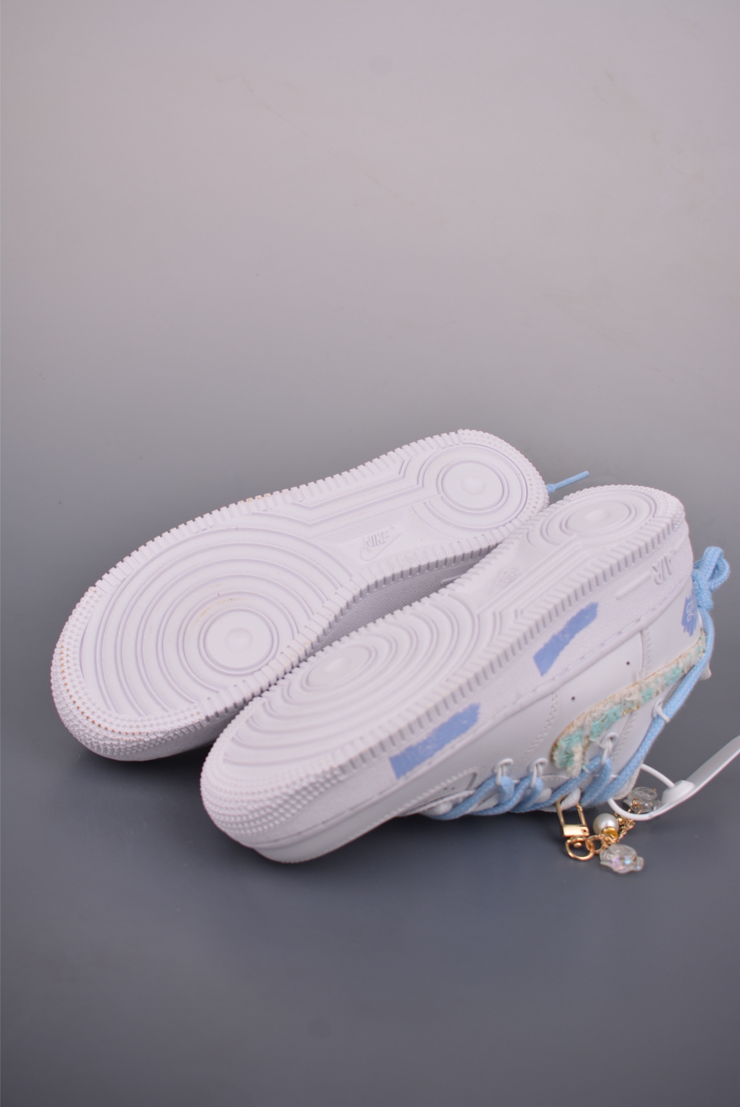 260 Nike Air Force 1 Low 奶蓝小香风 解构绑带 DC9999-223-Chinese UA Cheap High Quatity Brand Clothes Bags handbags Sneakers wholesale wholesaler seller from China Factory suppliers Fashion Clothing Shoes best Quality Beautiful Price 260 Nike Air Force 1 Low 奶蓝小香风 解构绑带 DC9999-223