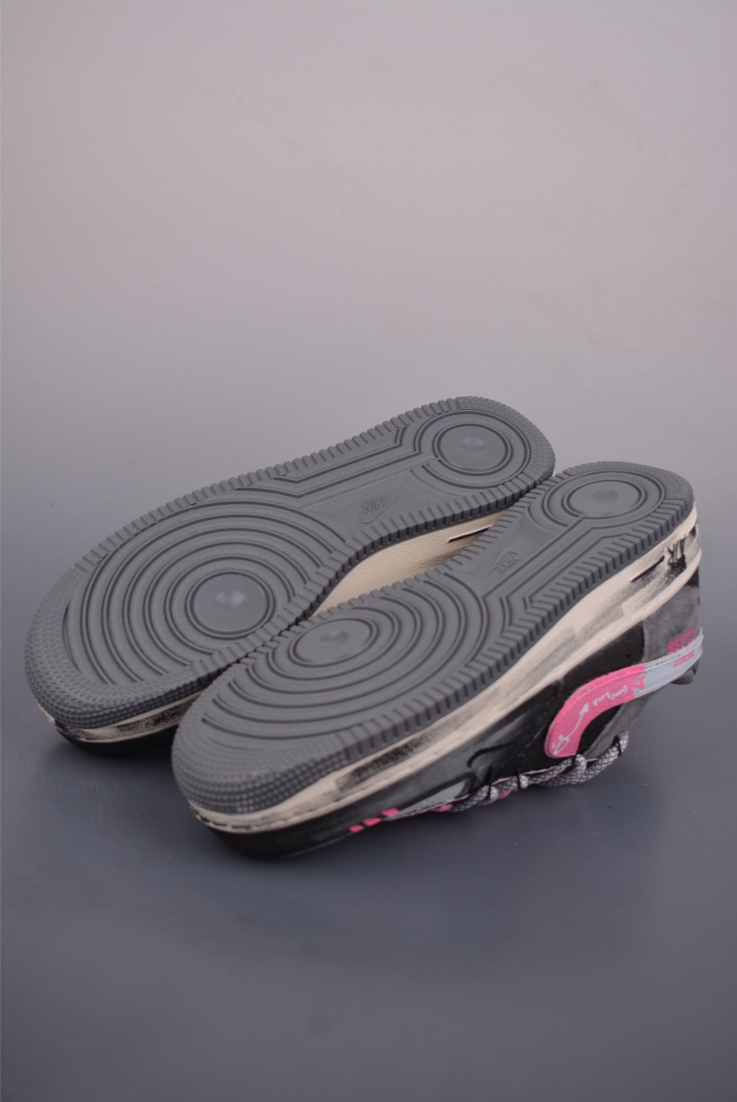 260 Nike Air Force 1 Low 手绘灰粉 解构绑带 YD2425-880-Chinese UA Cheap High Quatity Brand Clothes Bags handbags Sneakers wholesale wholesaler seller from China Factory suppliers Fashion Clothing Shoes best Quality Beautiful Price 260 Nike Air Force 1 Low 手绘灰粉 解构绑带 YD2425-880