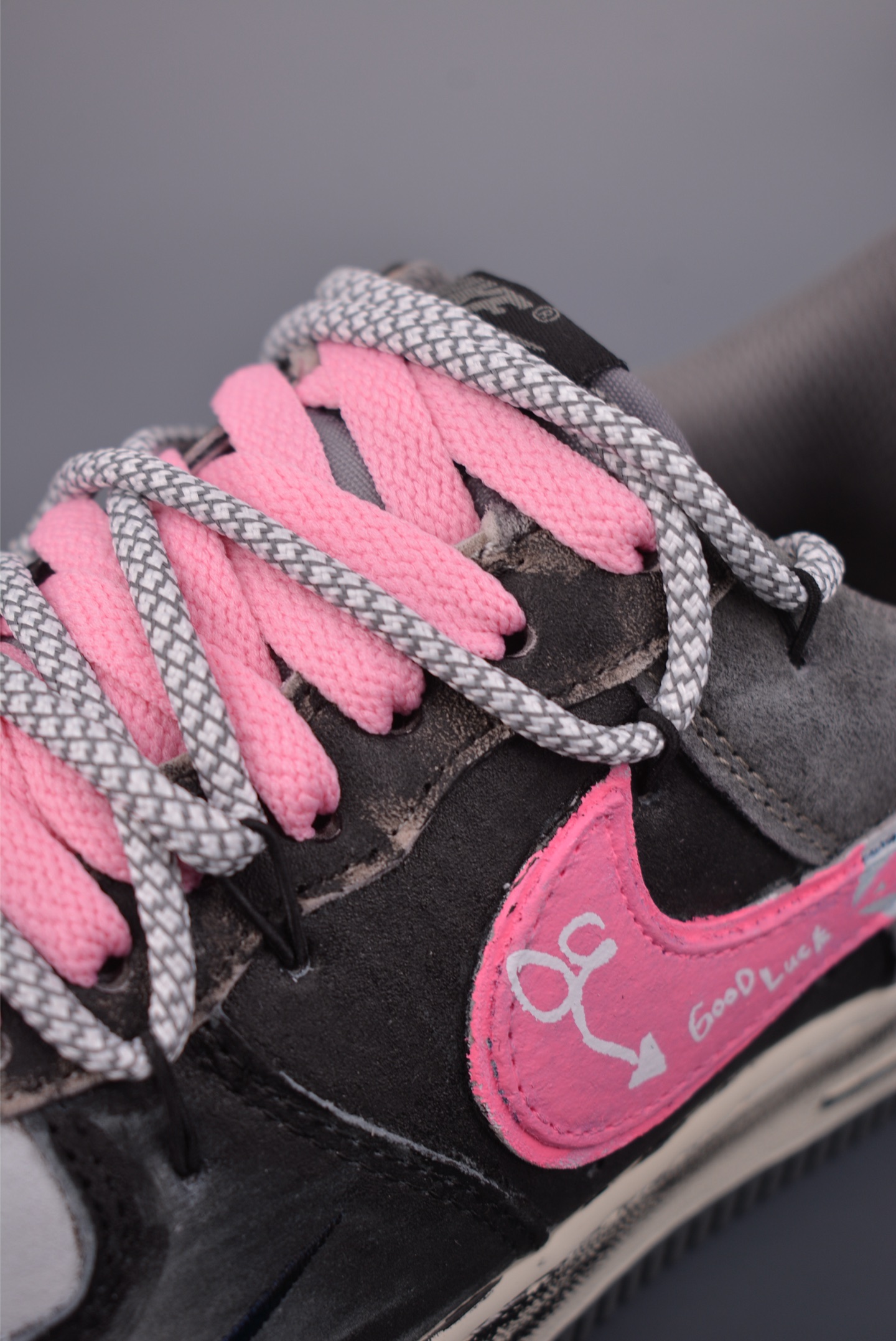 260 Nike Air Force 1 Low 手绘灰粉 解构绑带 YD2425-880-Chinese UA Cheap High Quatity Brand Clothes Bags handbags Sneakers wholesale wholesaler seller from China Factory suppliers Fashion Clothing Shoes best Quality Beautiful Price 260 Nike Air Force 1 Low 手绘灰粉 解构绑带 YD2425-880