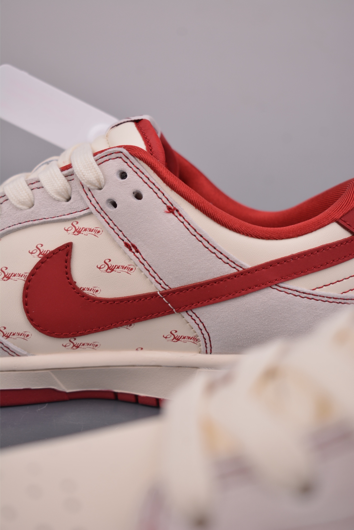 280 Nike SB Dunk Low Supreme联名 JP2026-110-Chinese UA Cheap High Quatity Brand Clothes Bags handbags Sneakers wholesale wholesaler seller from China Factory suppliers Fashion Clothing Shoes best Quality Beautiful Price 280 Nike SB Dunk Low Supreme联名 JP2026-110