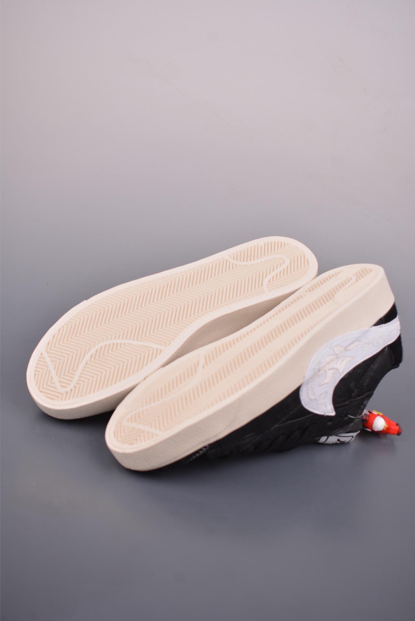 150 NK Blazer Low 77 JUMBO 复古经典开拓者 马年限定 MN2026-001-Chinese UA Cheap High Quatity Brand Clothes Bags handbags Sneakers wholesale wholesaler seller from China Factory suppliers Fashion Clothing Shoes best Quality Beautiful Price 150 NK Blazer Low 77 JUMBO 复古经典开拓者 马年限定 MN2026-001