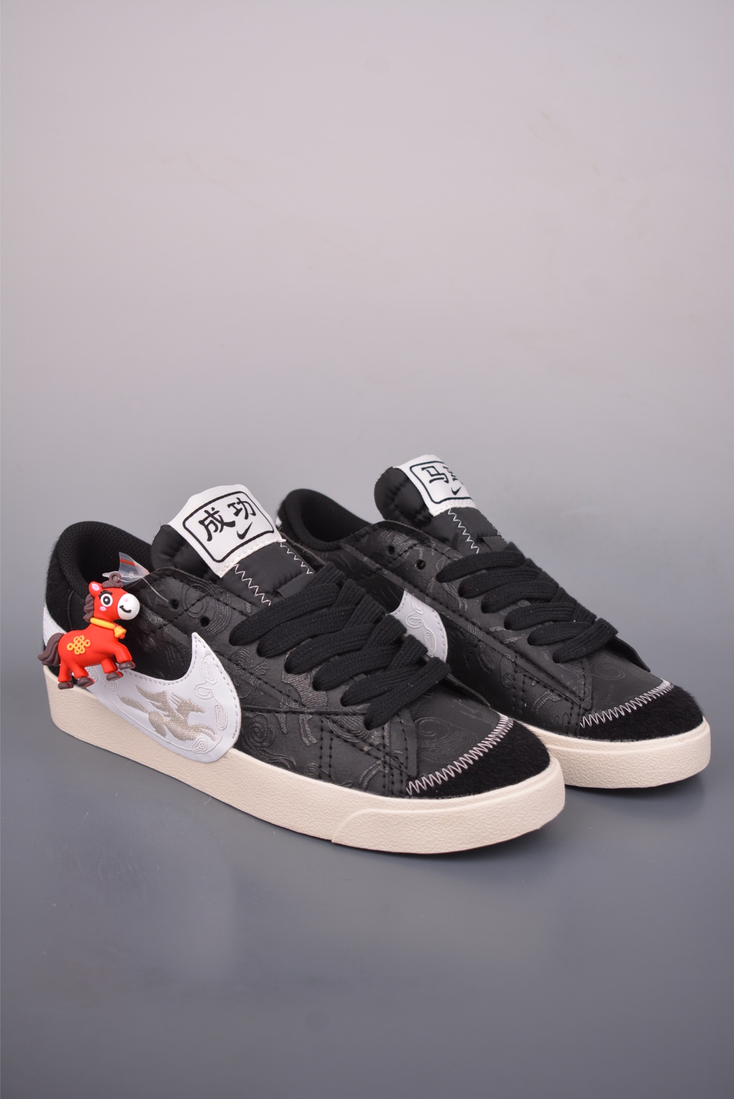 150 NK Blazer Low 77 JUMBO 复古经典开拓者 马年限定 MN2026-001-Chinese UA Cheap High Quatity Brand Clothes Bags handbags Sneakers wholesale wholesaler seller from China Factory suppliers Fashion Clothing Shoes best Quality Beautiful Price 150 NK Blazer Low 77 JUMBO 复古经典开拓者 马年限定 MN2026-001