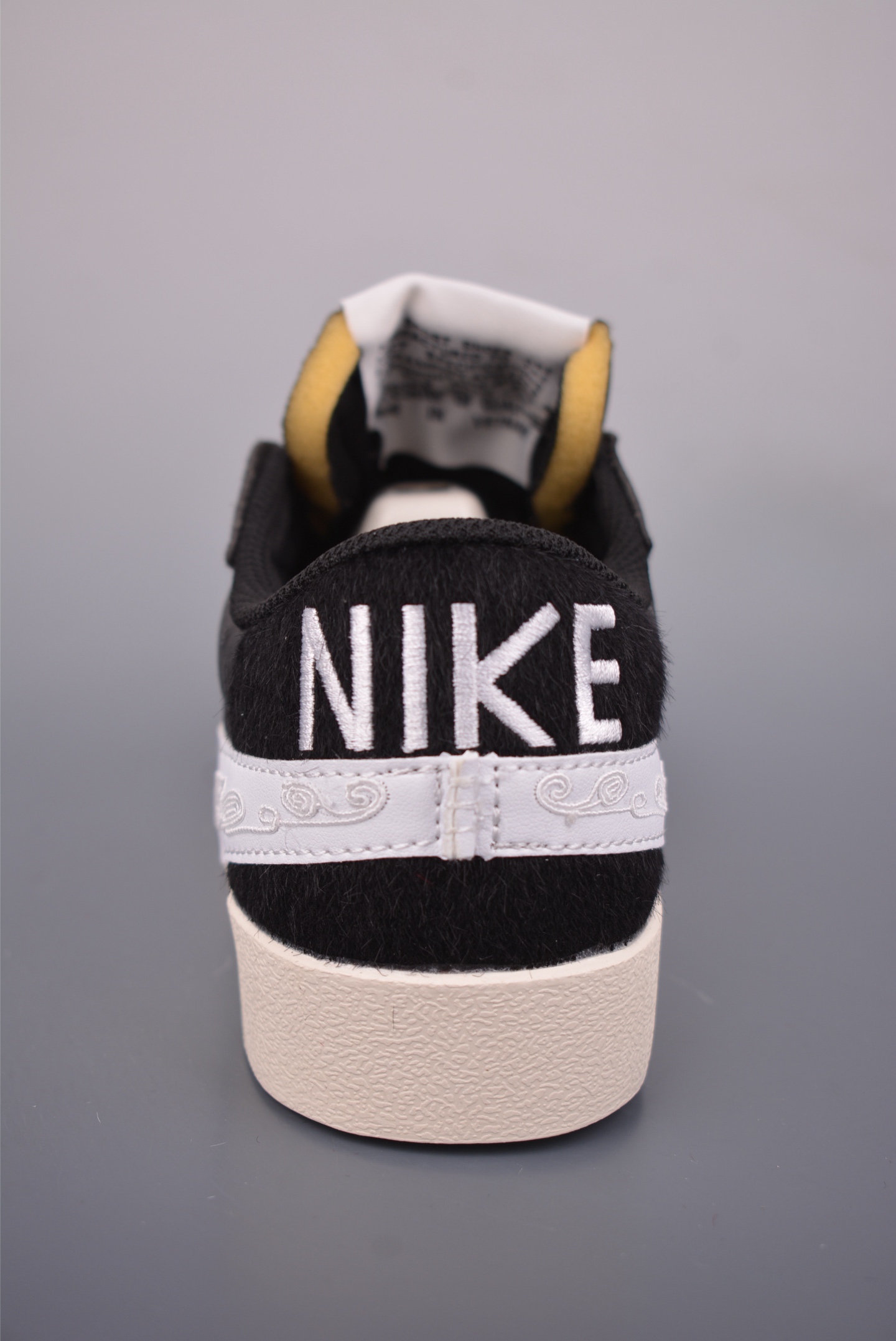 150 NK Blazer Low 77 JUMBO 复古经典开拓者 马年限定 MN2026-001-Chinese UA Cheap High Quatity Brand Clothes Bags handbags Sneakers wholesale wholesaler seller from China Factory suppliers Fashion Clothing Shoes best Quality Beautiful Price 150 NK Blazer Low 77 JUMBO 复古经典开拓者 马年限定 MN2026-001