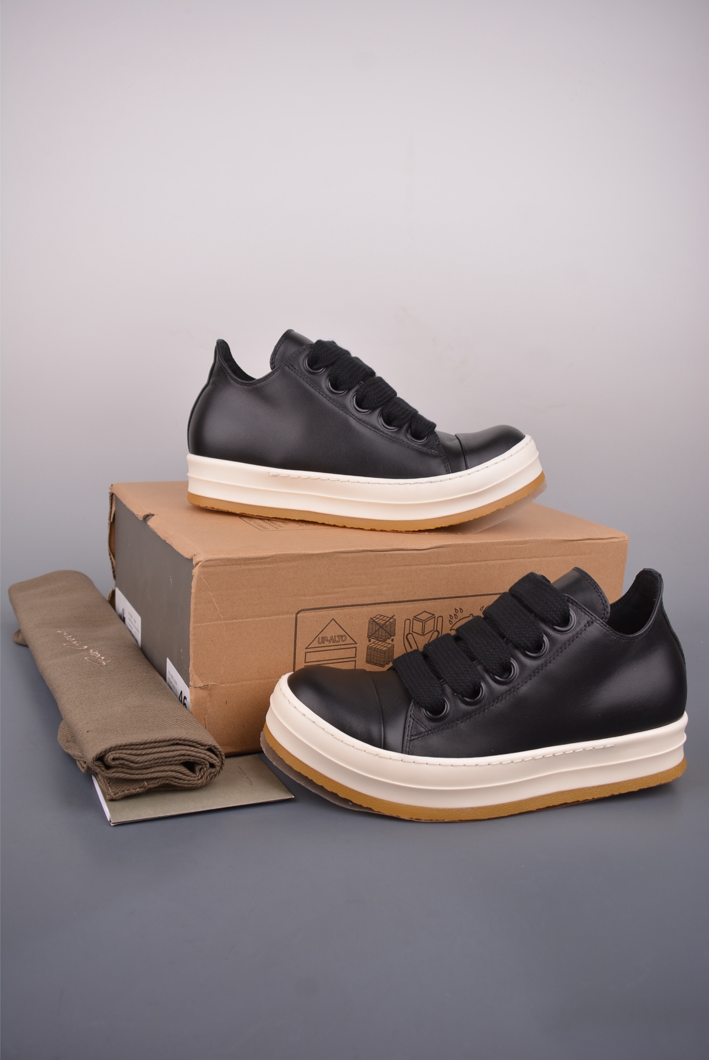 480 RO / Rick Owens 瑞克·欧文斯 低帮 东莞原厂进口全新 RU02C112-Chinese UA Cheap High Quatity Brand Clothes Bags handbags Sneakers wholesale wholesaler seller from China Factory suppliers Fashion Clothing Shoes best Quality Beautiful Price 480 RO / Rick Owens 瑞克·欧文斯 低帮 东莞原厂进口全新 RU02C112