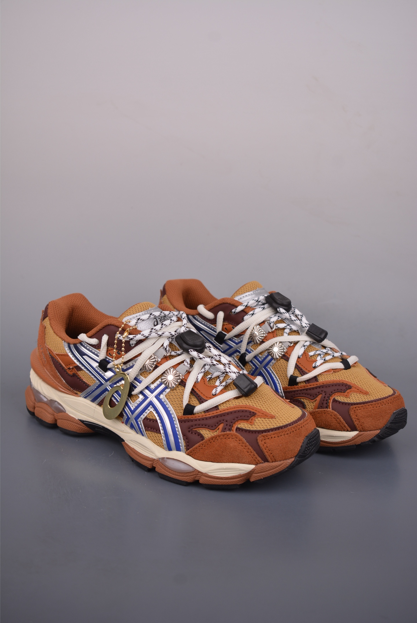 190 Asics Gel-CUMULUS 16 亚瑟士运动休闲透气专业跑鞋 1203A838-200