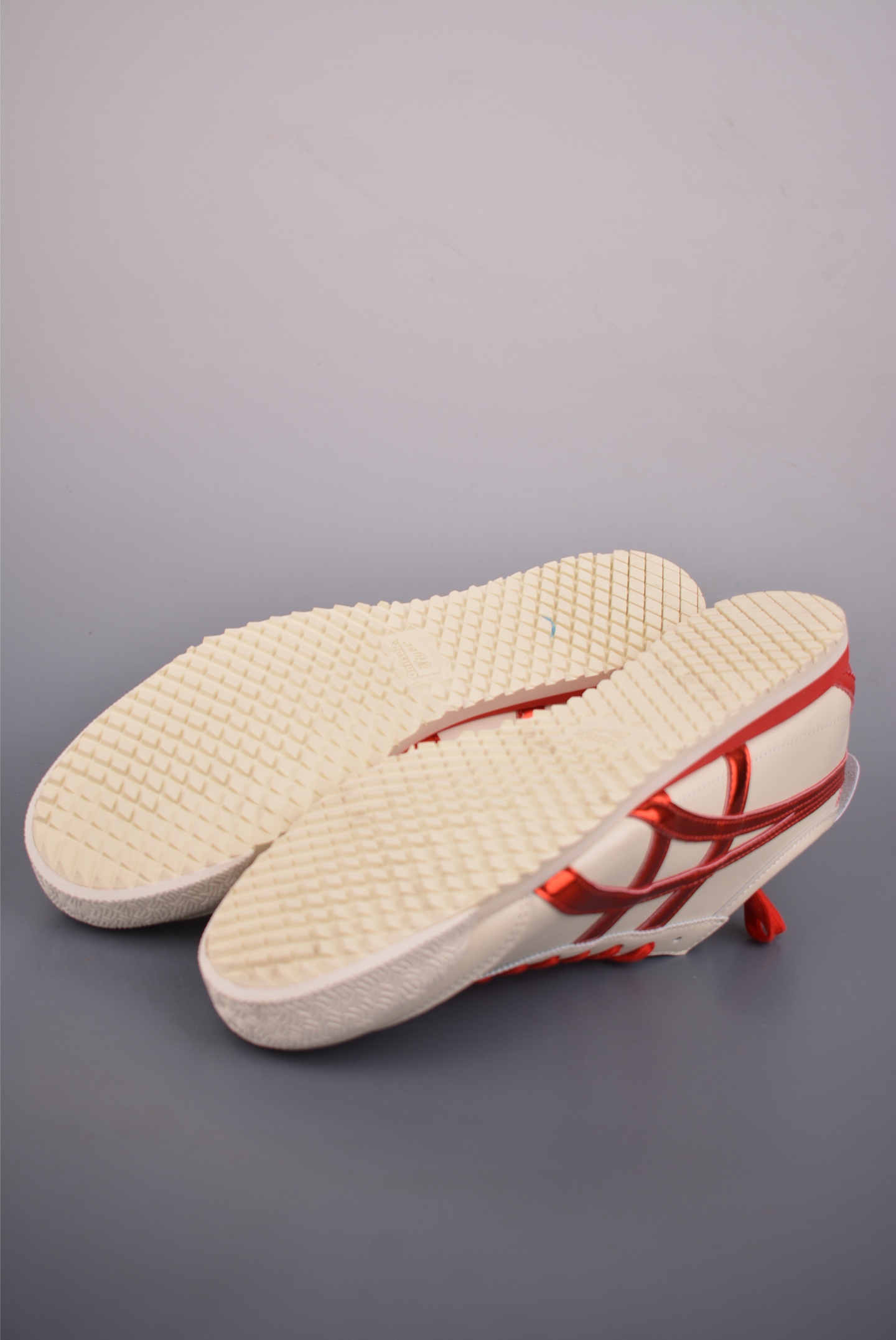 150 Asics鬼冢虎 MEXICO 66 NM 做工精赞 1183C522-200-Chinese UA Cheap High Quatity Brand Clothes Bags handbags Sneakers wholesale wholesaler seller from China Factory suppliers Fashion Clothing Shoes best Quality Beautiful Price 150 Asics鬼冢虎 MEXICO 66 NM 做工精赞 1183C522-200