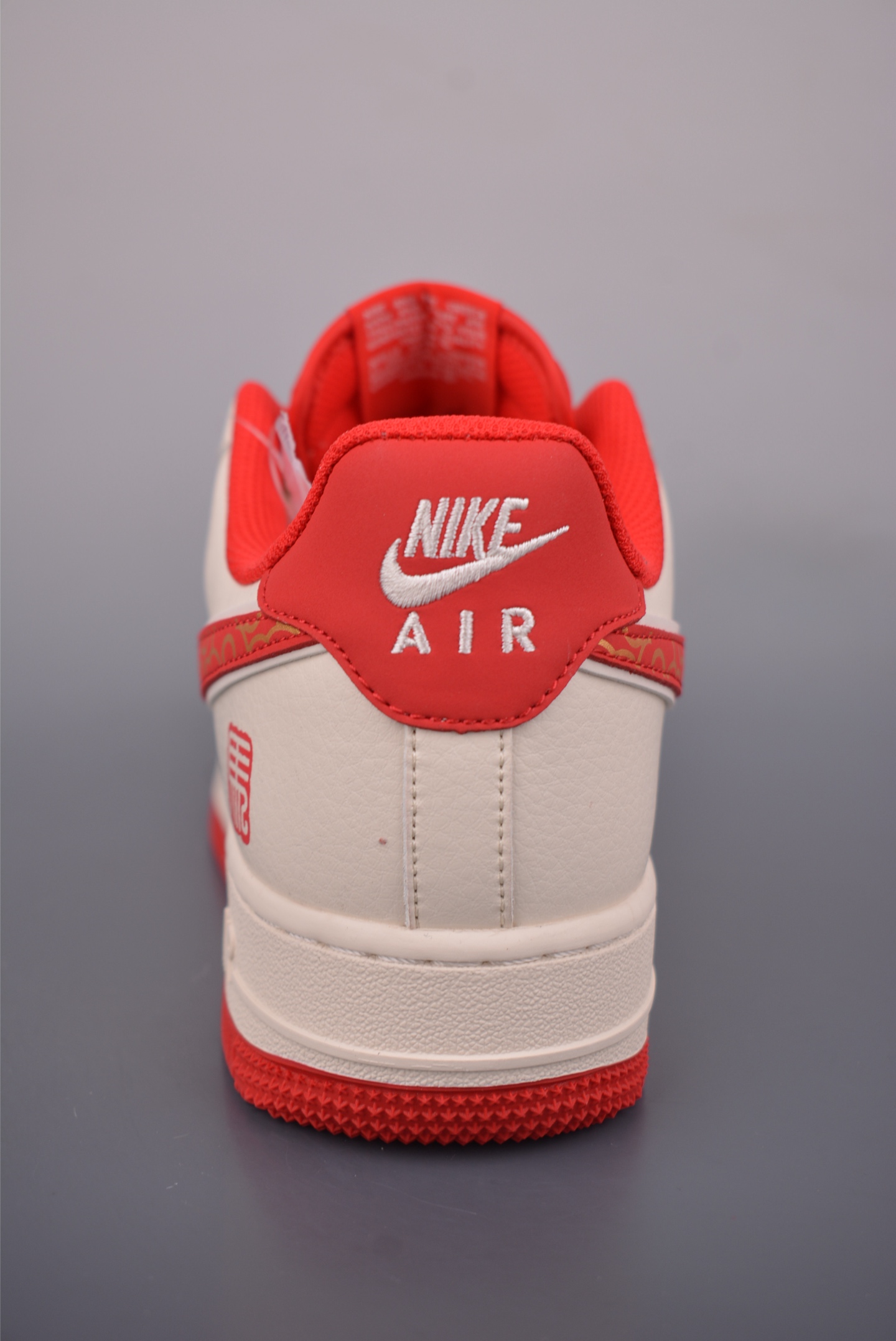 260 Nike Air Force 1 Low 马年限定 HT5088-613