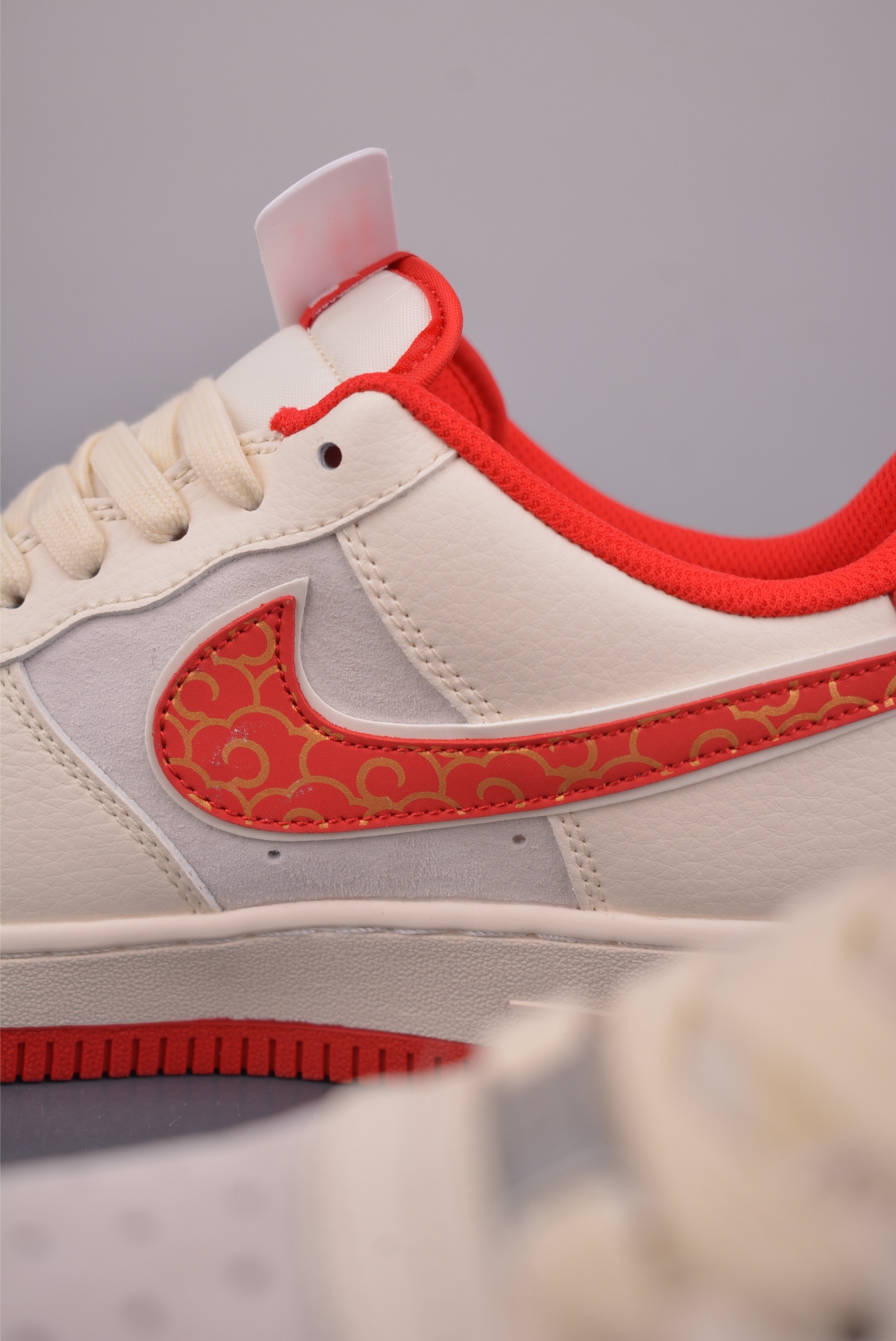 260 Nike Air Force 1 Low 马年限定 HT5088-613
