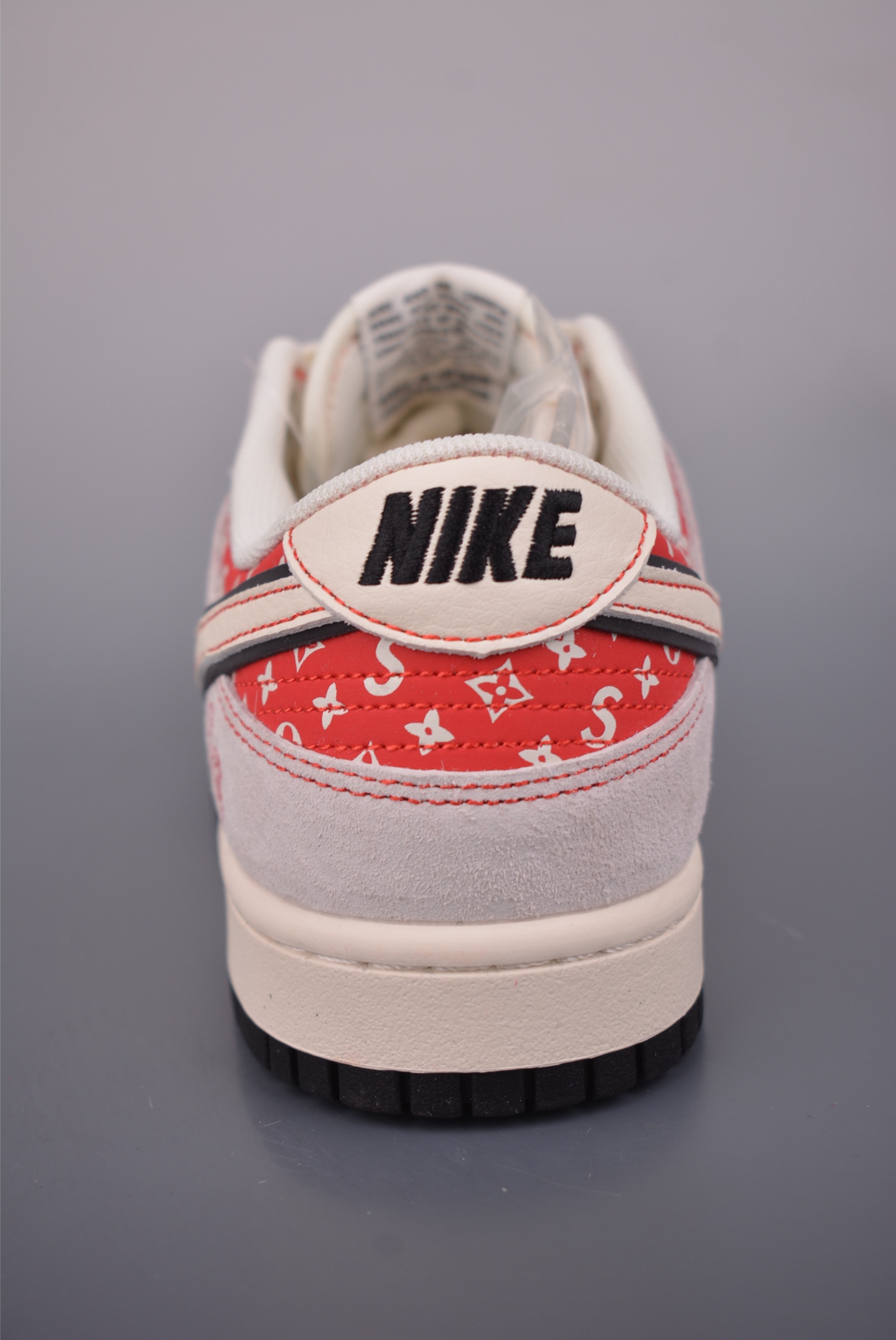 280 Nike SB Dunk Low 马年限定联名 JP2026-107-Chinese UA Cheap High Quatity Brand Clothes Bags handbags Sneakers wholesale wholesaler seller from China Factory suppliers Fashion Clothing Shoes best Quality Beautiful Price 280 Nike SB Dunk Low 马年限定联名 JP2026-107