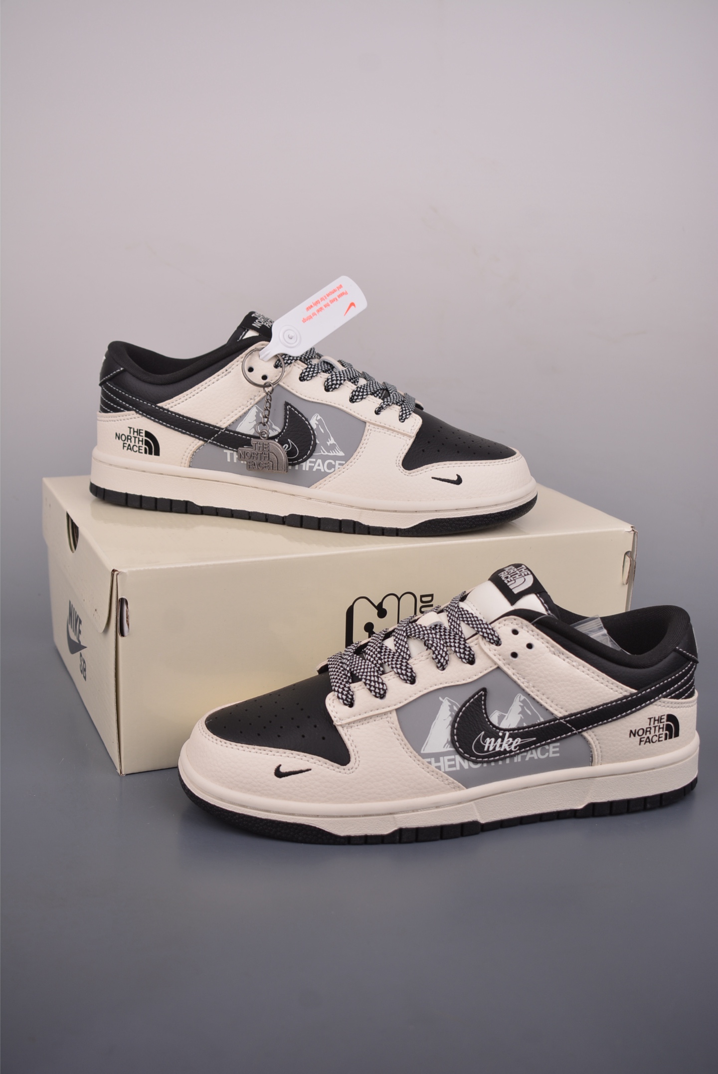 280 Nike SB Dunk Low 北面联名 DS6608-023-Chinese UA Cheap High Quatity Brand Clothes Bags handbags Sneakers wholesale wholesaler seller from China Factory suppliers Fashion Clothing Shoes best Quality Beautiful Price 280 Nike SB Dunk Low 北面联名 DS6608-023
