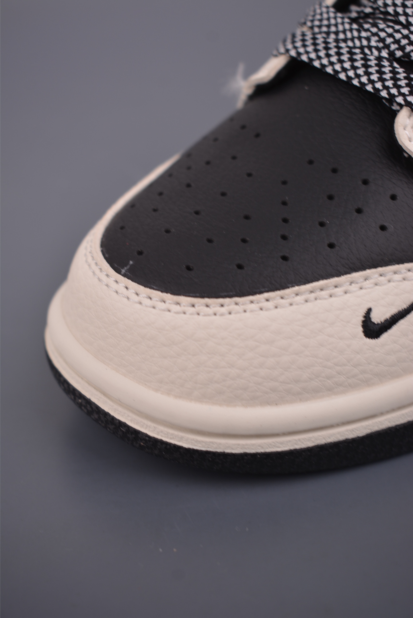 280 Nike SB Dunk Low 北面联名 DS6608-023-Chinese UA Cheap High Quatity Brand Clothes Bags handbags Sneakers wholesale wholesaler seller from China Factory suppliers Fashion Clothing Shoes best Quality Beautiful Price 280 Nike SB Dunk Low 北面联名 DS6608-023