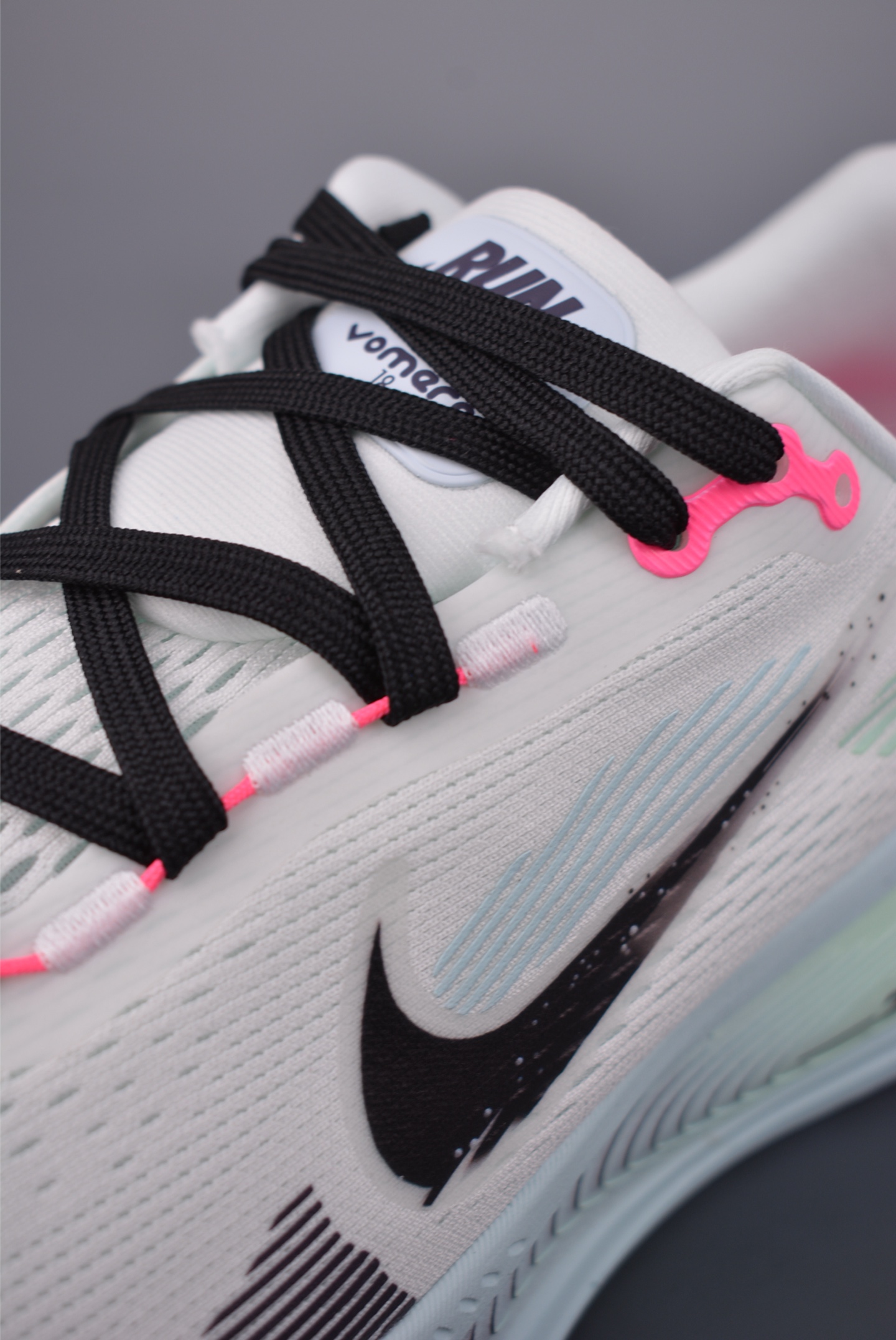 180 Nike Air Zoom Vomero 18 GTX 全新科技提前原鞋开发 IM6676-104-Chinese UA Cheap High Quatity Brand Clothes Bags handbags Sneakers wholesale wholesaler seller from China Factory suppliers Fashion Clothing Shoes best Quality Beautiful Price 180 Nike Air Zoom Vomero 18 GTX 全新科技提前原鞋开发 IM6676-104
