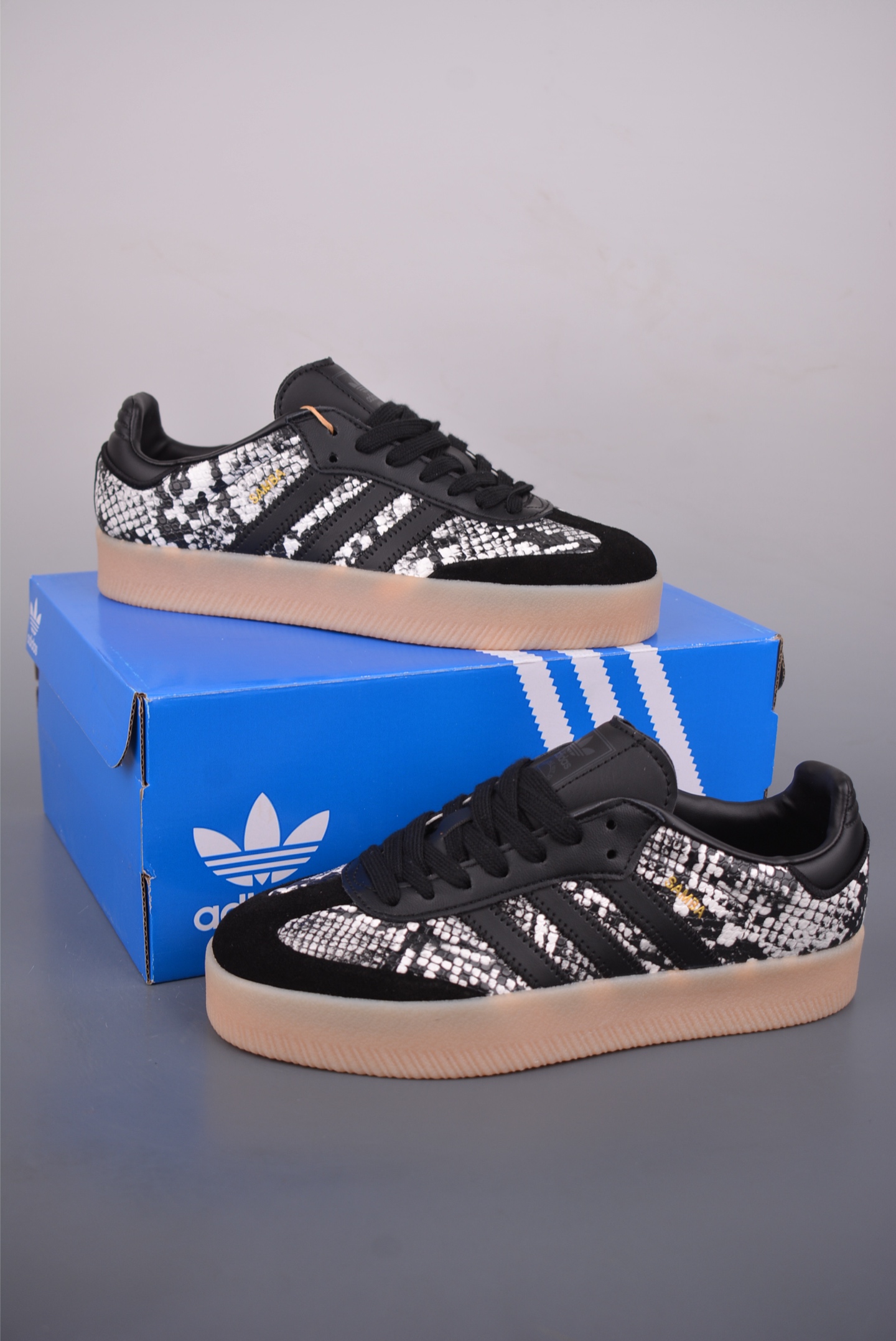 140 adidas originals Samba JR3804-Chinese UA Cheap High Quatity Brand Clothes Bags handbags Sneakers wholesale wholesaler seller from China Factory suppliers Fashion Clothing Shoes best Quality Beautiful Price 140 adidas originals Samba JR3804