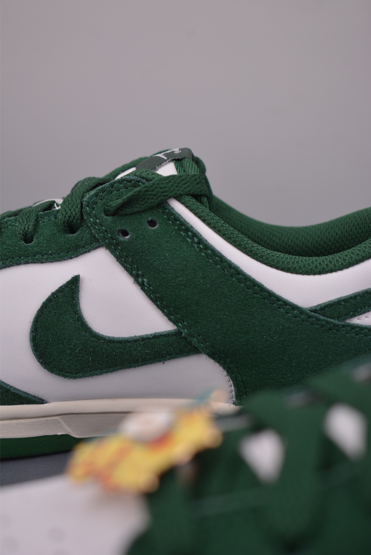 200 Nike SB Dunk Low IB4417-100-Chinese UA Cheap High Quatity Brand Clothes Bags handbags Sneakers wholesale wholesaler seller from China Factory suppliers Fashion Clothing Shoes best Quality Beautiful Price 200 Nike SB Dunk Low IB4417-100