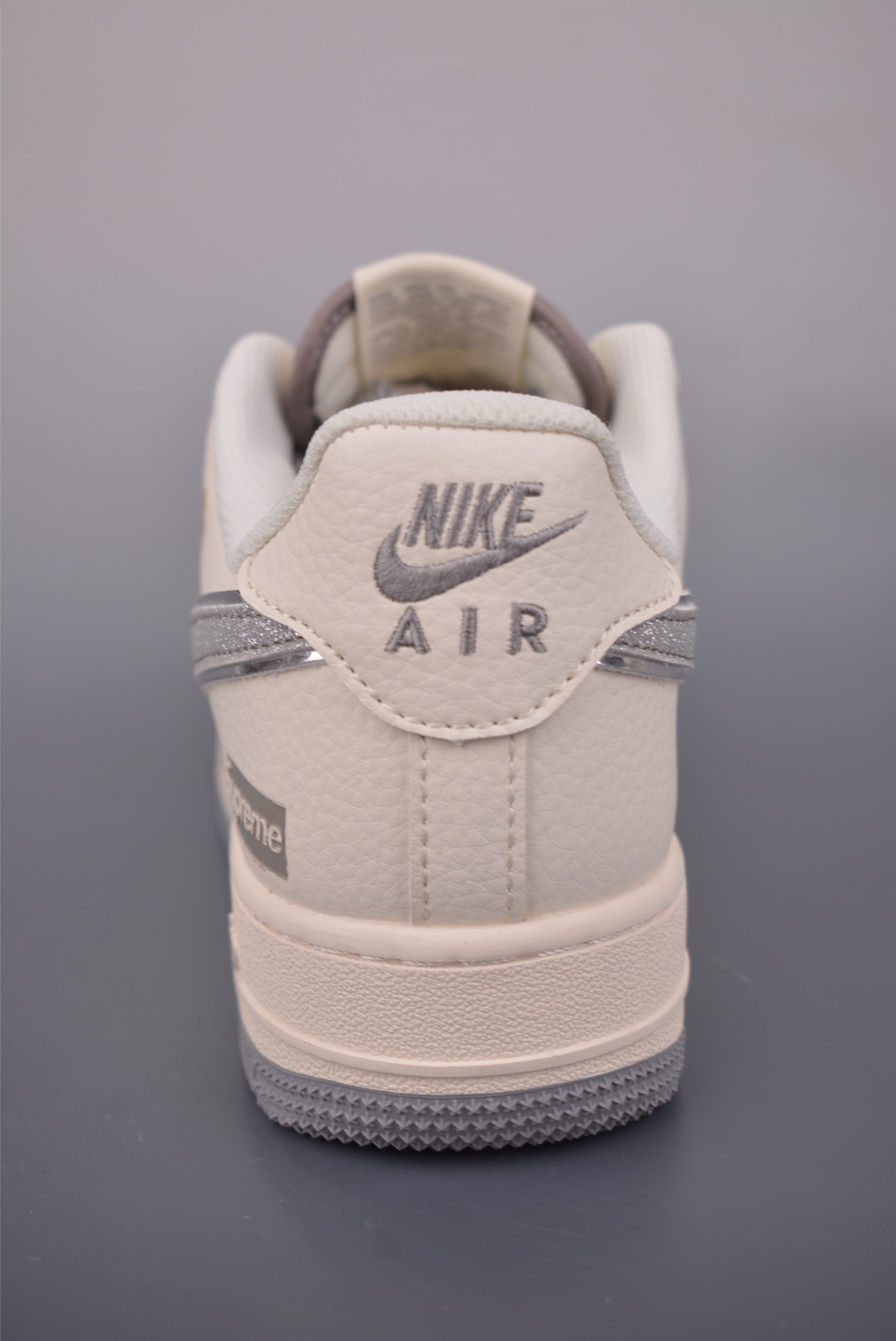 260 Nike Air Force 1 Low 马年限定 QY6678-603-Chinese UA Cheap High Quatity Brand Clothes Bags handbags Sneakers wholesale wholesaler seller from China Factory suppliers Fashion Clothing Shoes best Quality Beautiful Price 260 Nike Air Force 1 Low 马年限定 QY6678-603