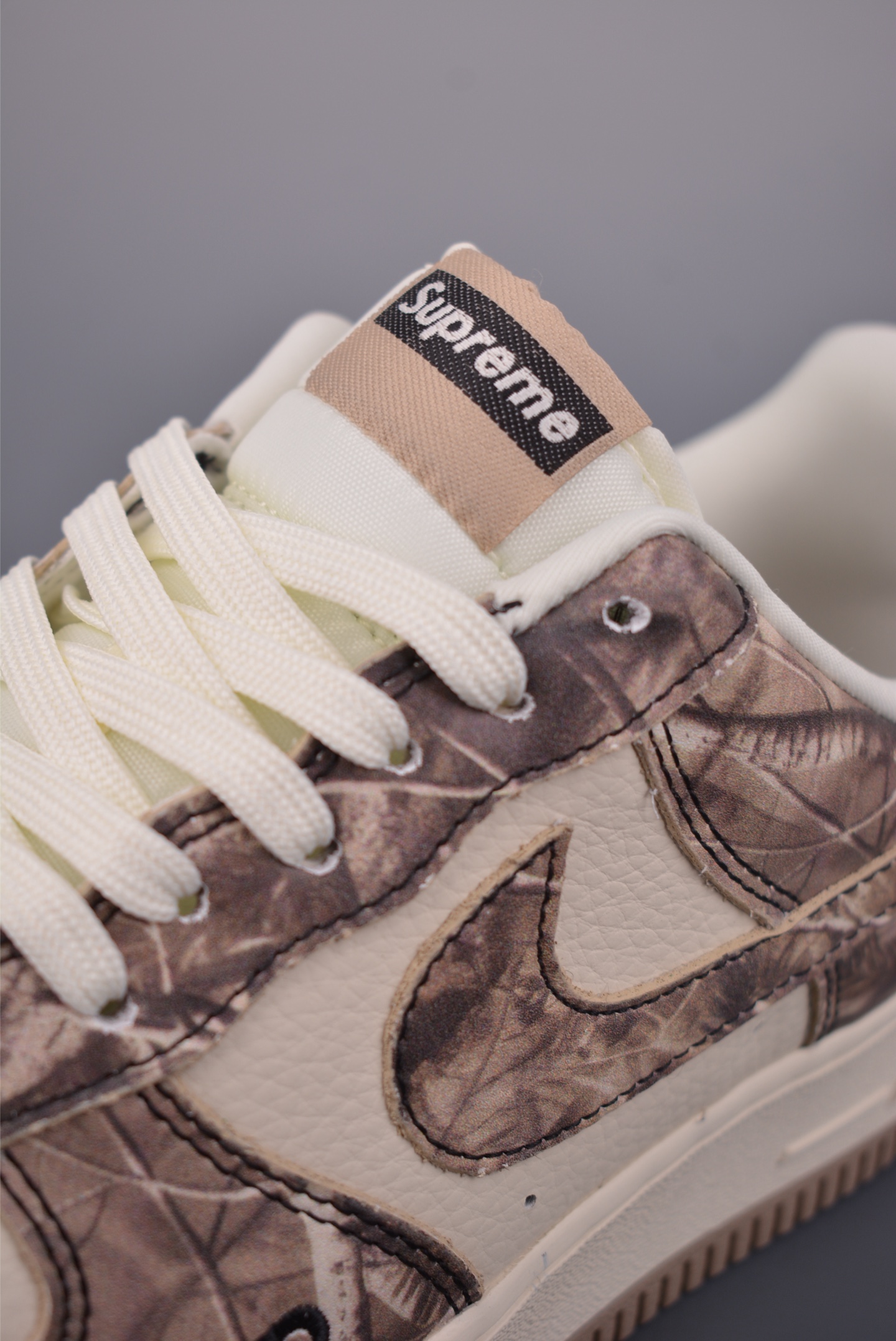 260 Nike Air Force 1 Low Supreme联名 DF0188-125-Chinese UA Cheap High Quatity Brand Clothes Bags handbags Sneakers wholesale wholesaler seller from China Factory suppliers Fashion Clothing Shoes best Quality Beautiful Price 260 Nike Air Force 1 Low Supreme联名 DF0188-125