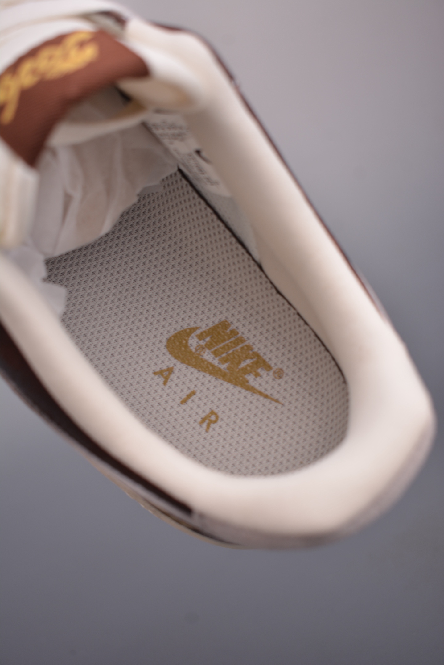 260 Nike Air Force 1 Low 马年限定 KD1688-005