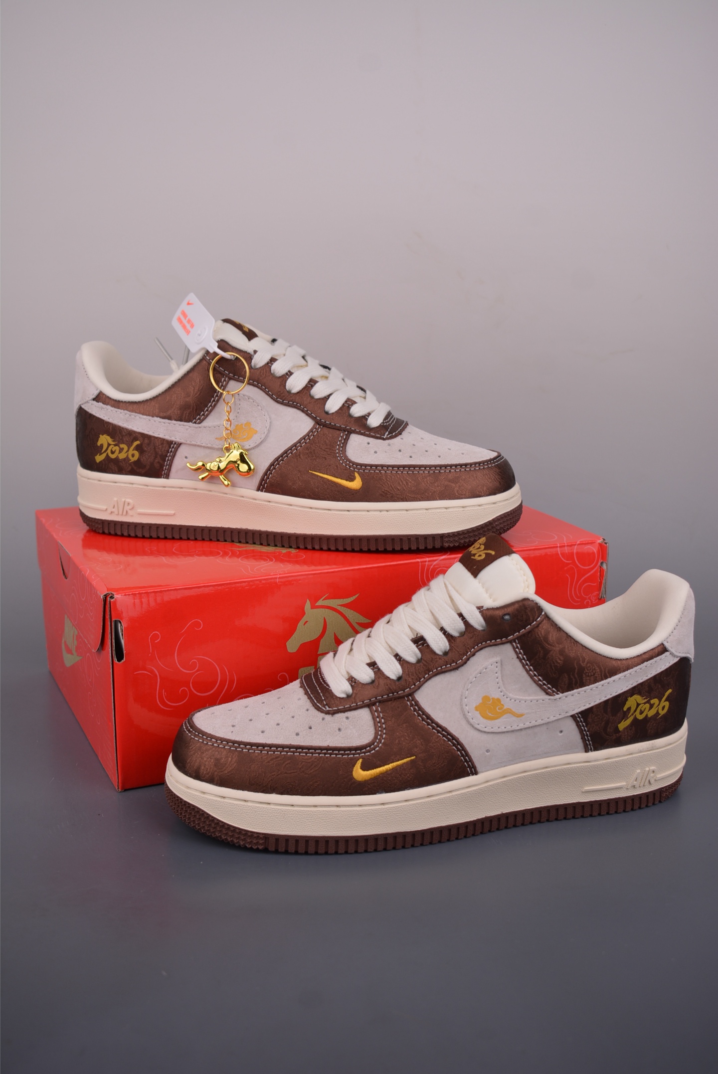 260 Nike Air Force 1 Low 马年限定 KD1688-005