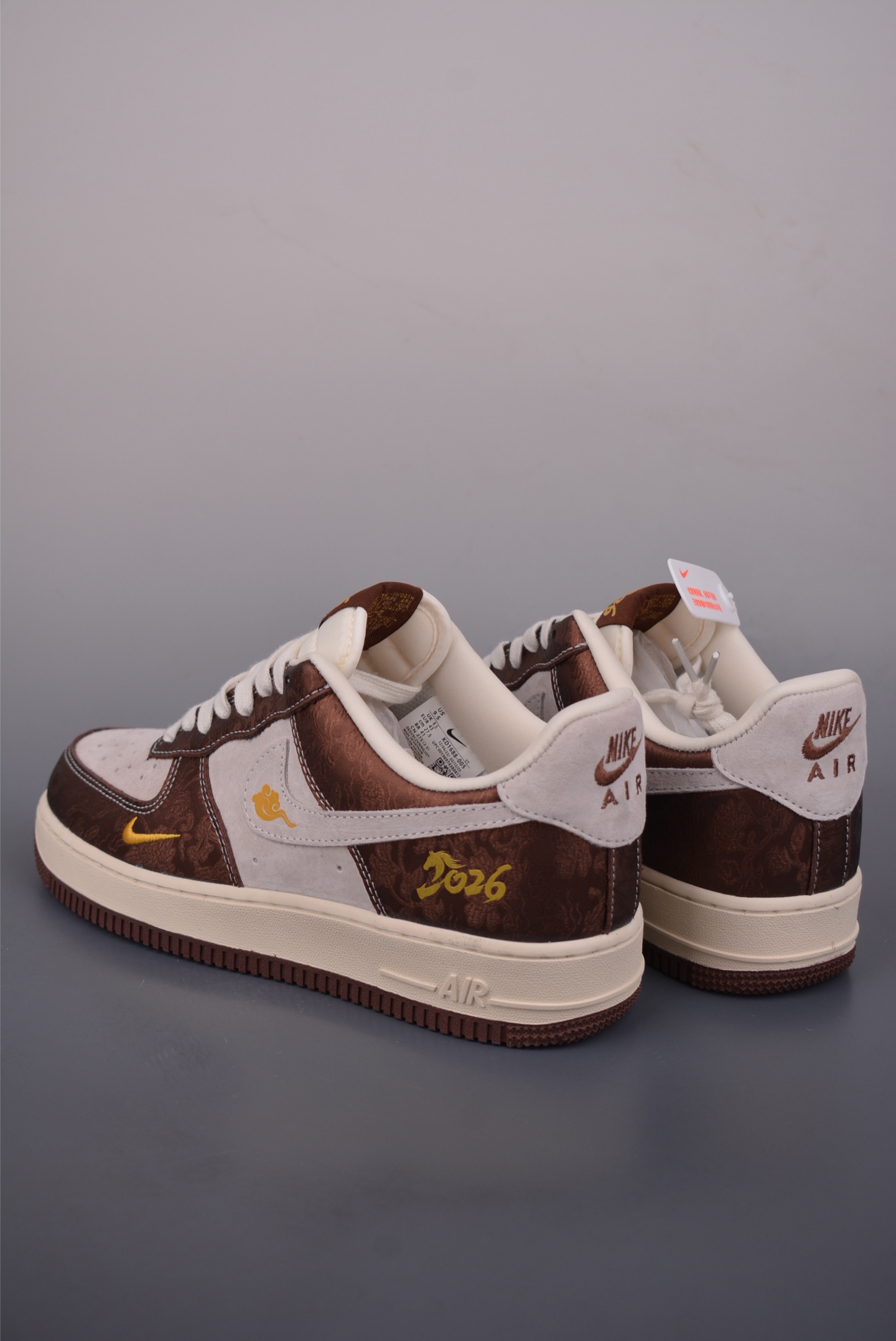 260 Nike Air Force 1 Low 马年限定 KD1688-005