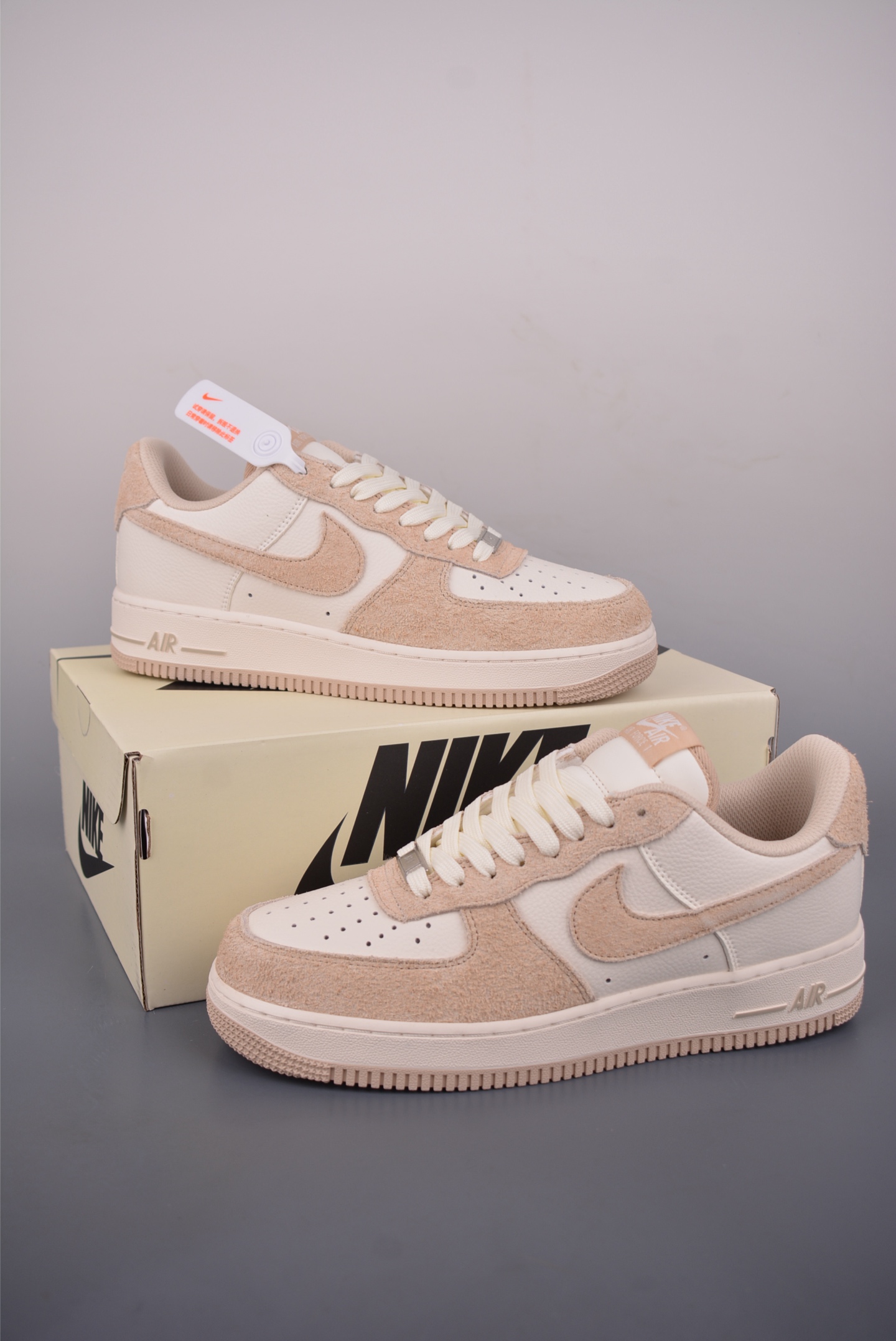 260 Nike Air Force 1 Low 马毛灰白 HQ3905-001-Chinese UA Cheap High Quatity Brand Clothes Bags handbags Sneakers wholesale wholesaler seller from China Factory suppliers Fashion Clothing Shoes best Quality Beautiful Price 260 Nike Air Force 1 Low 马毛灰白 HQ3905-001
