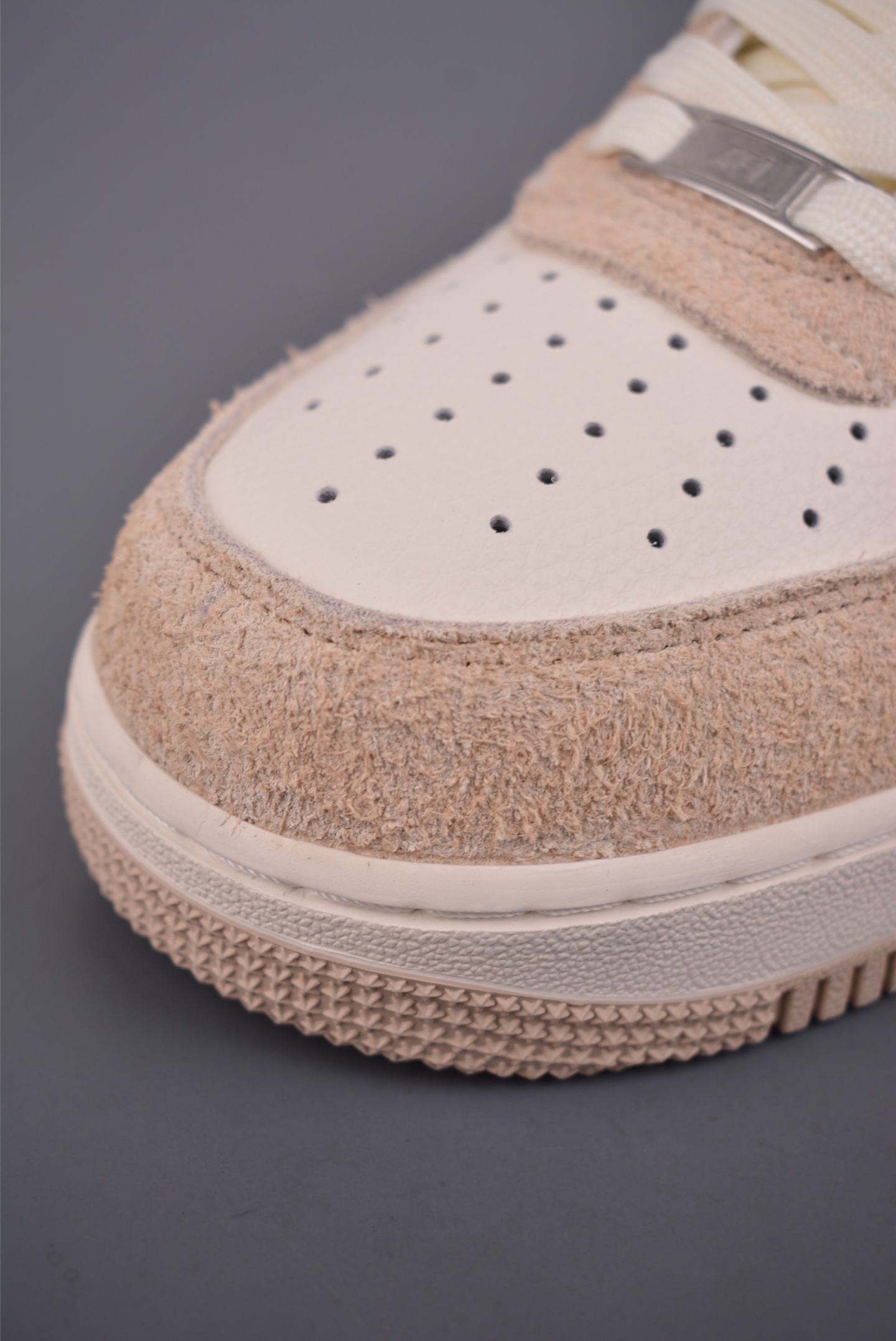 260 Nike Air Force 1 Low 马毛灰白 HQ3905-001-Chinese UA Cheap High Quatity Brand Clothes Bags handbags Sneakers wholesale wholesaler seller from China Factory suppliers Fashion Clothing Shoes best Quality Beautiful Price 260 Nike Air Force 1 Low 马毛灰白 HQ3905-001